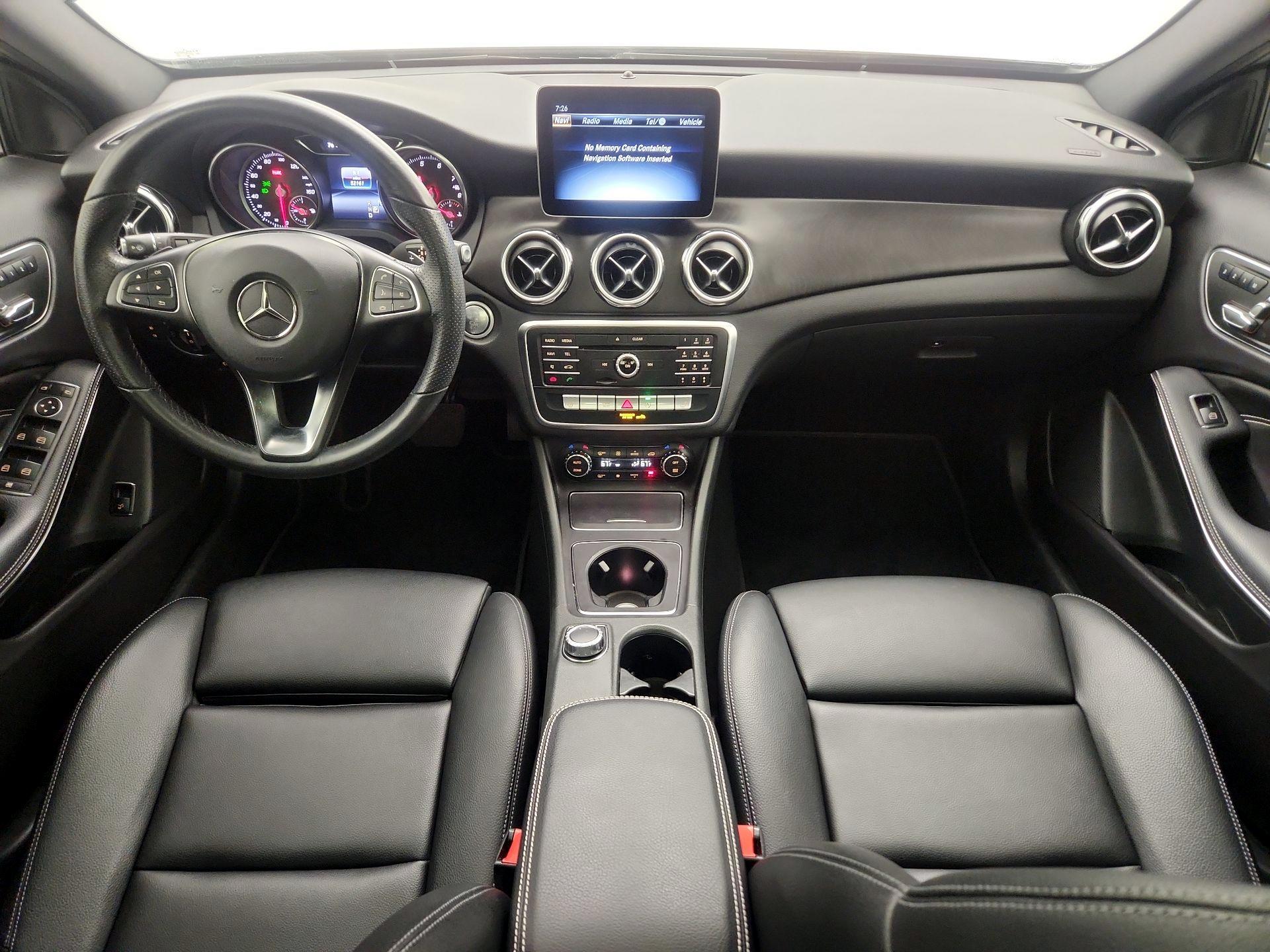 Thumbnail: 2019 Mercedes-Benz GLA - 9