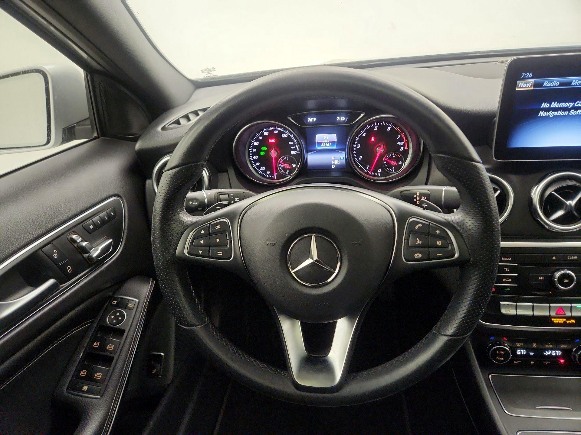 Thumbnail: 2019 Mercedes-Benz GLA - 10