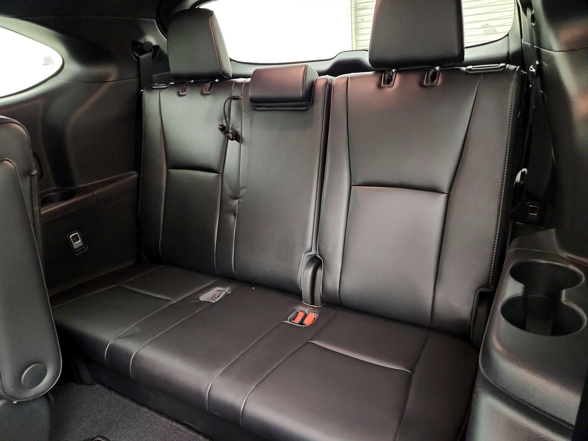 Thumbnail: 2021 Toyota Highlander - 19