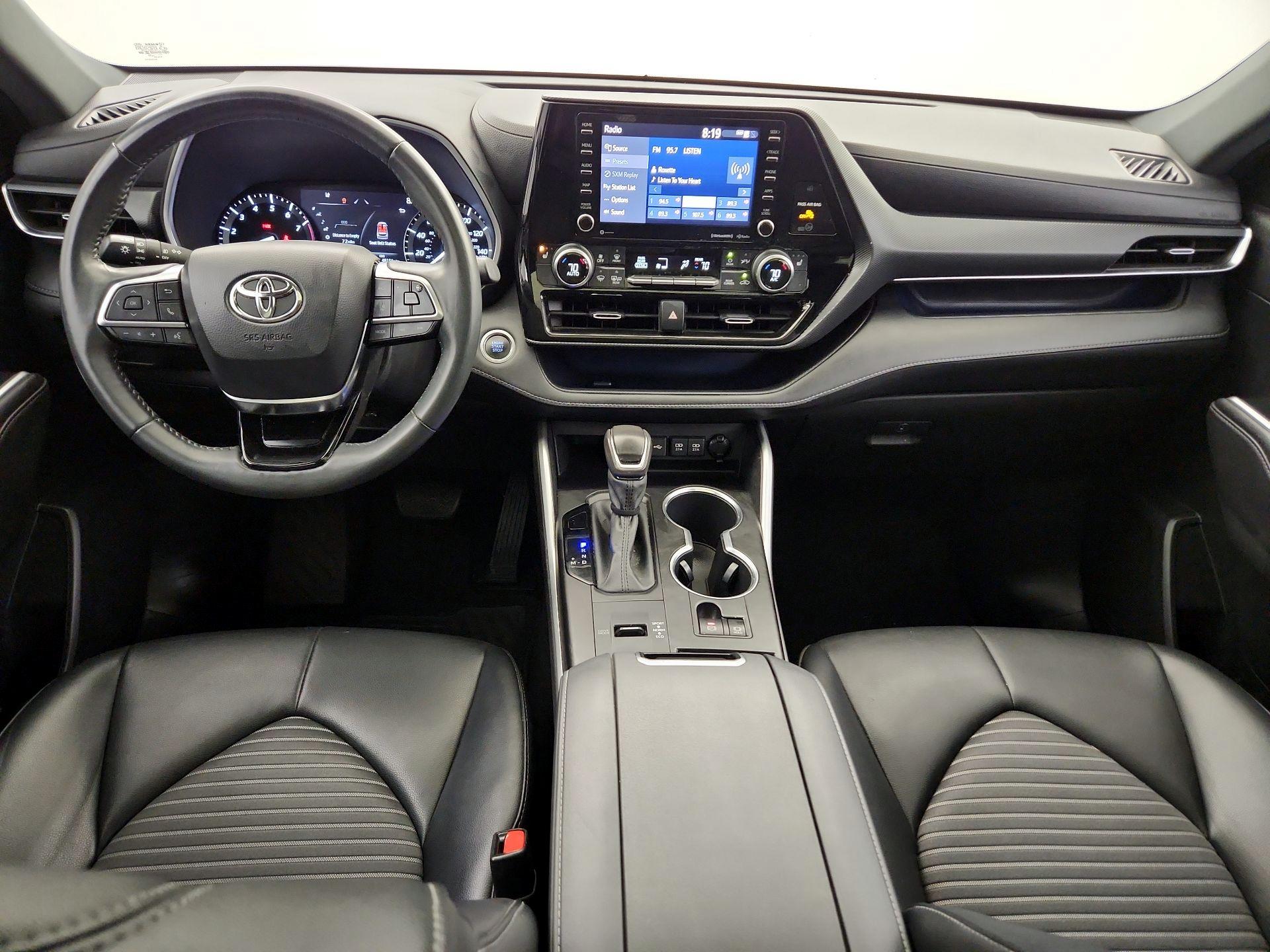 Thumbnail: 2021 Toyota Highlander - 8