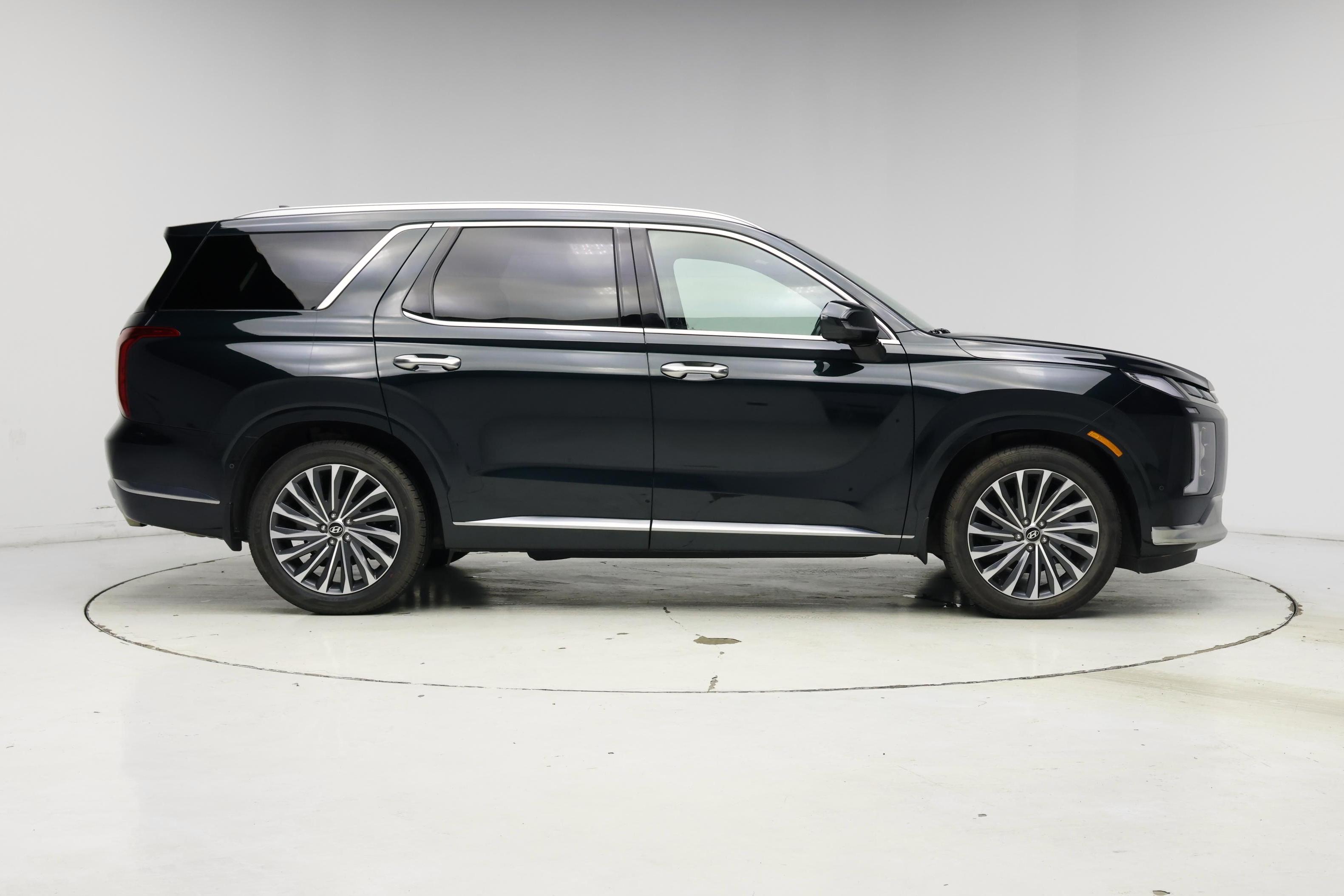 Thumbnail: 2023 Hyundai Palisade - 7