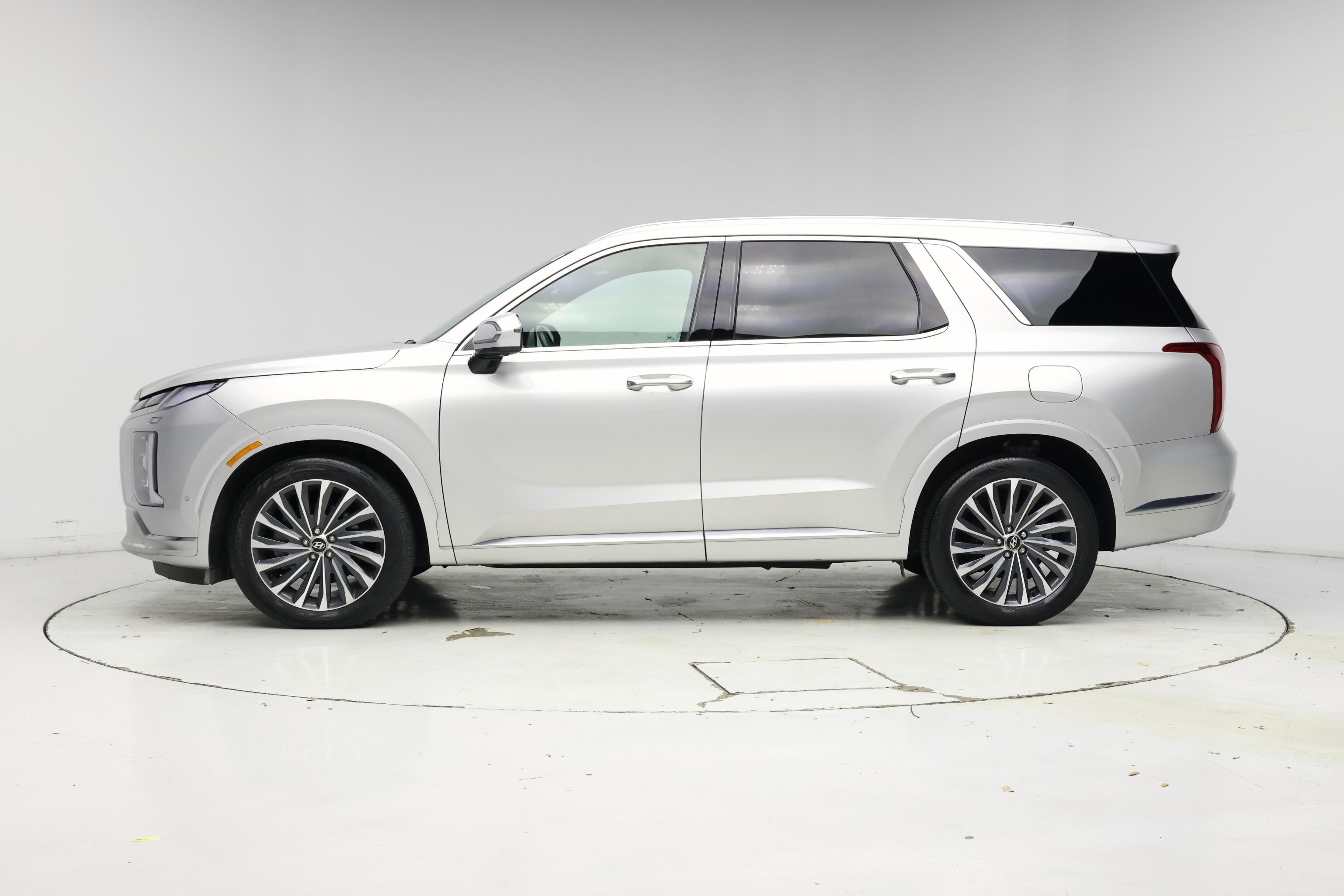 Thumbnail: 2024 Hyundai Palisade - 3