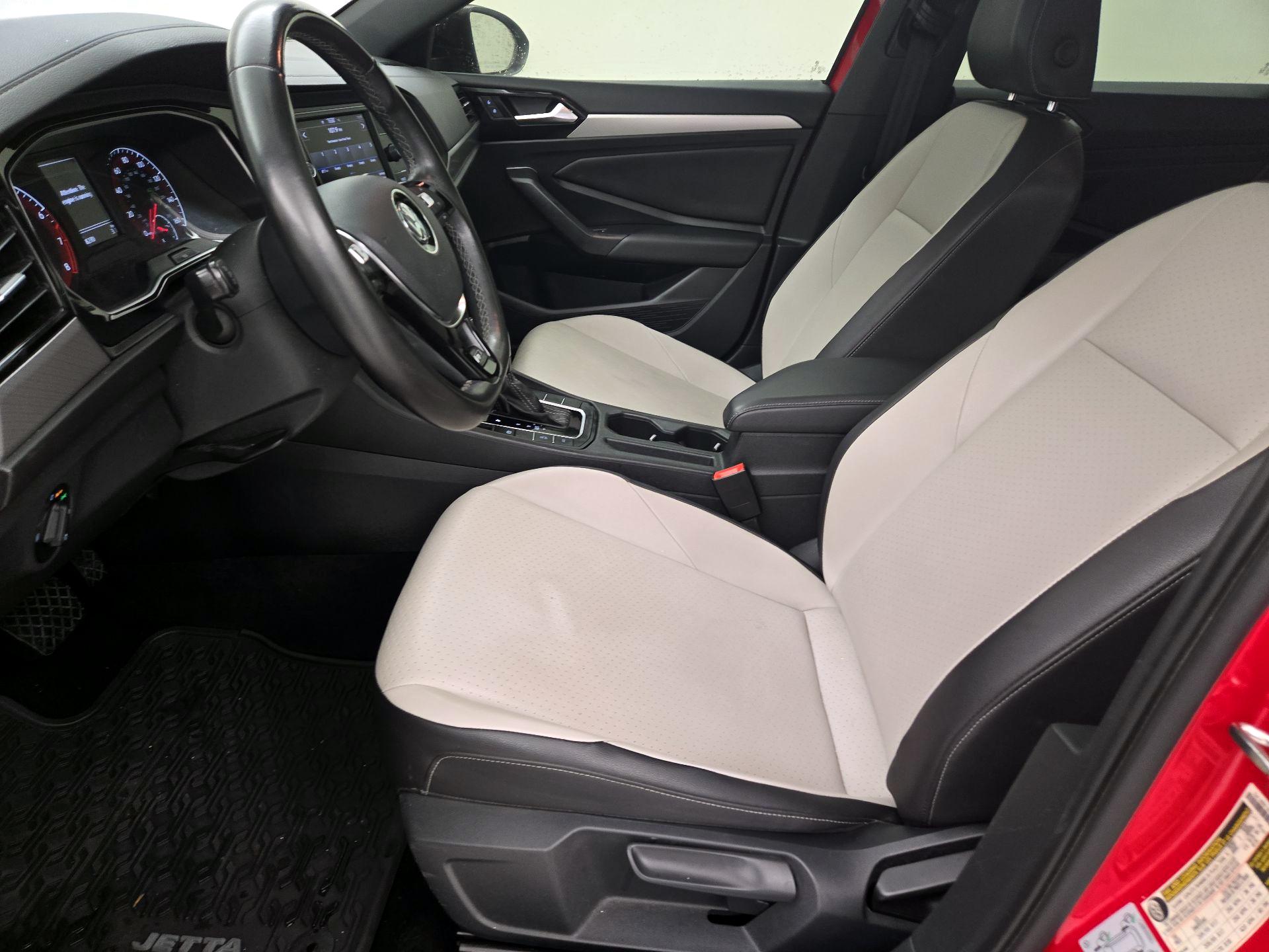 Thumbnail: 2020 Volkswagen Jetta - 11