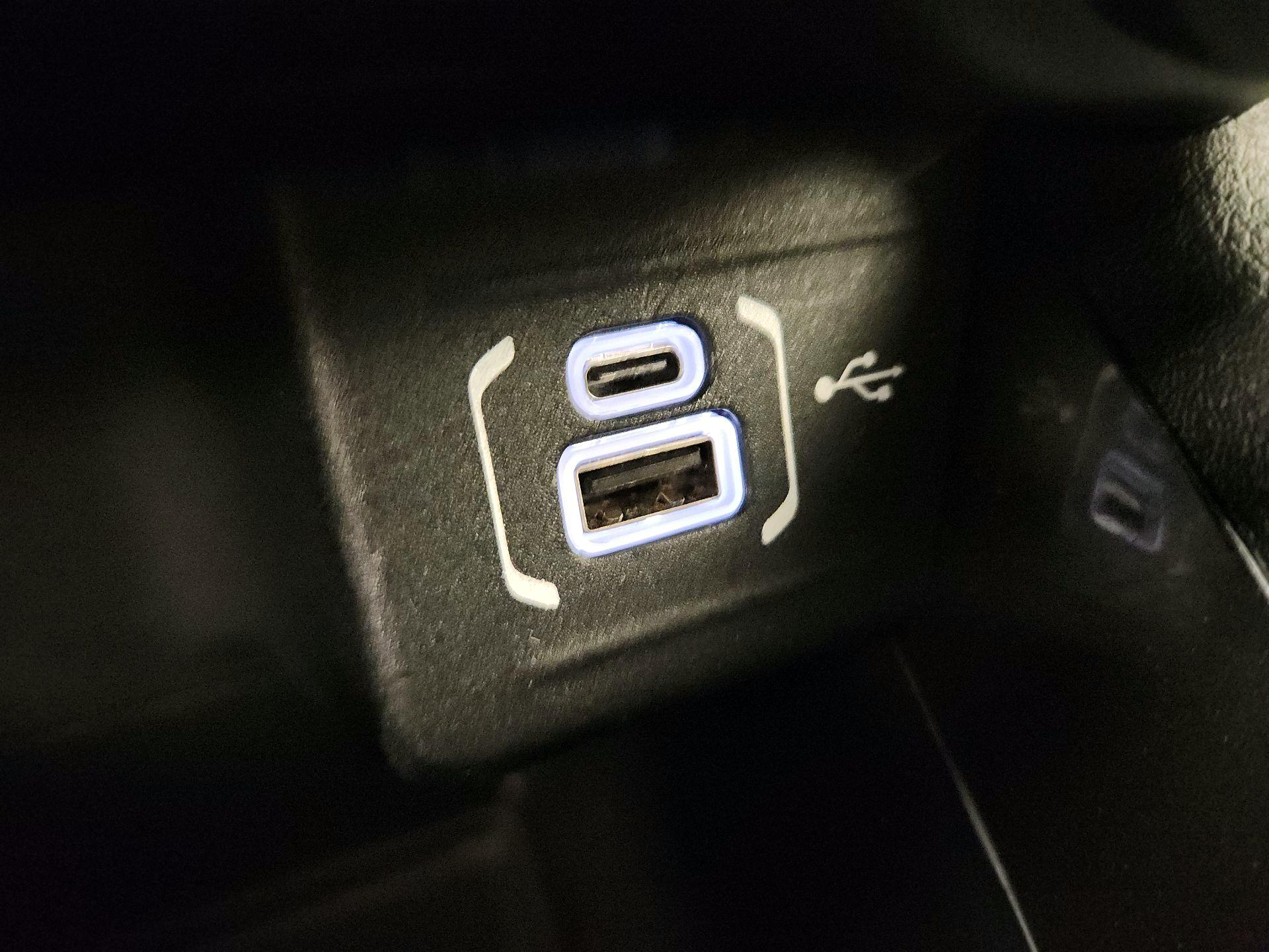 Thumbnail: 2024 Jeep Compass - 18