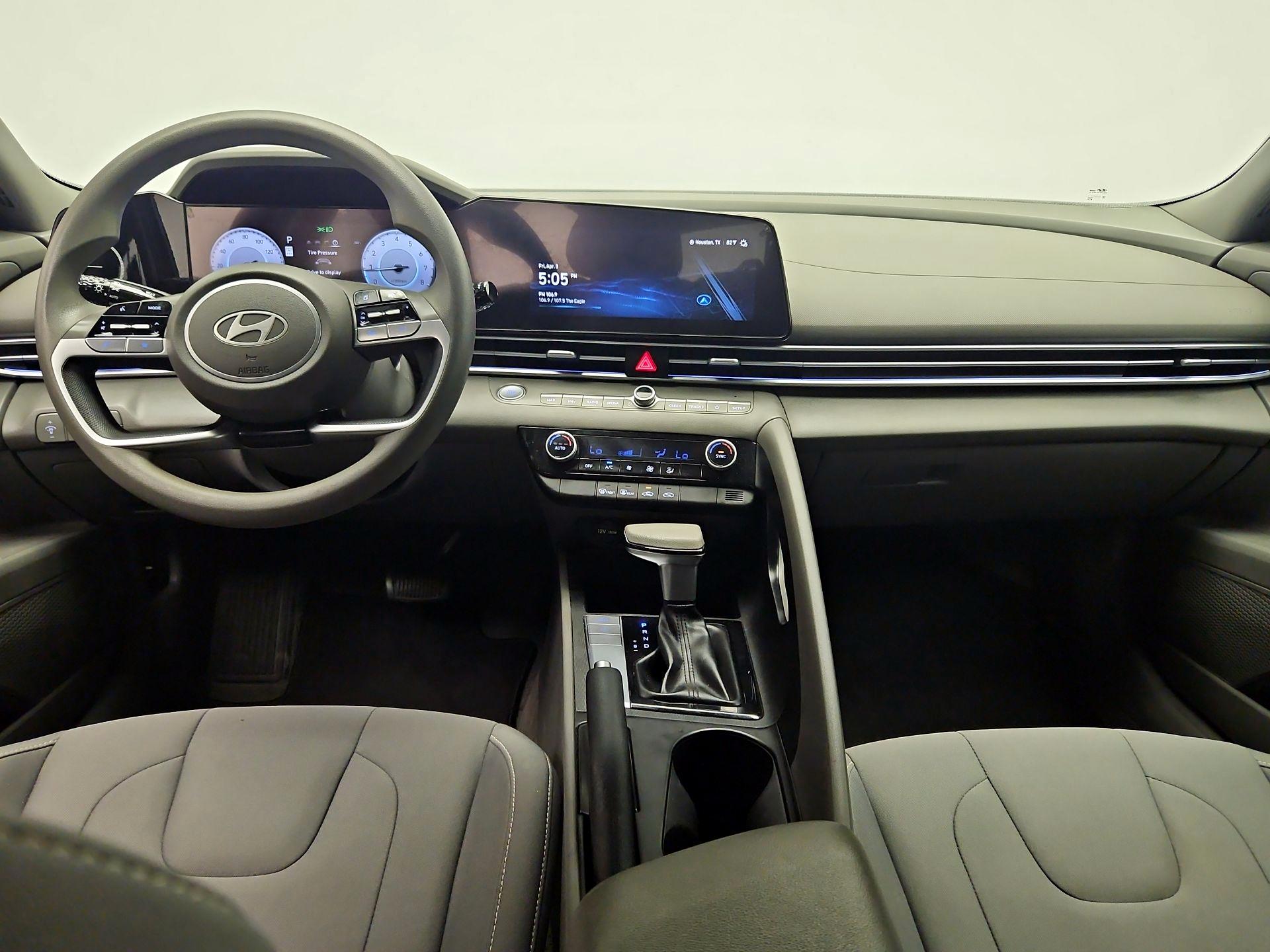 Thumbnail: 2024 Hyundai Elantra - 9