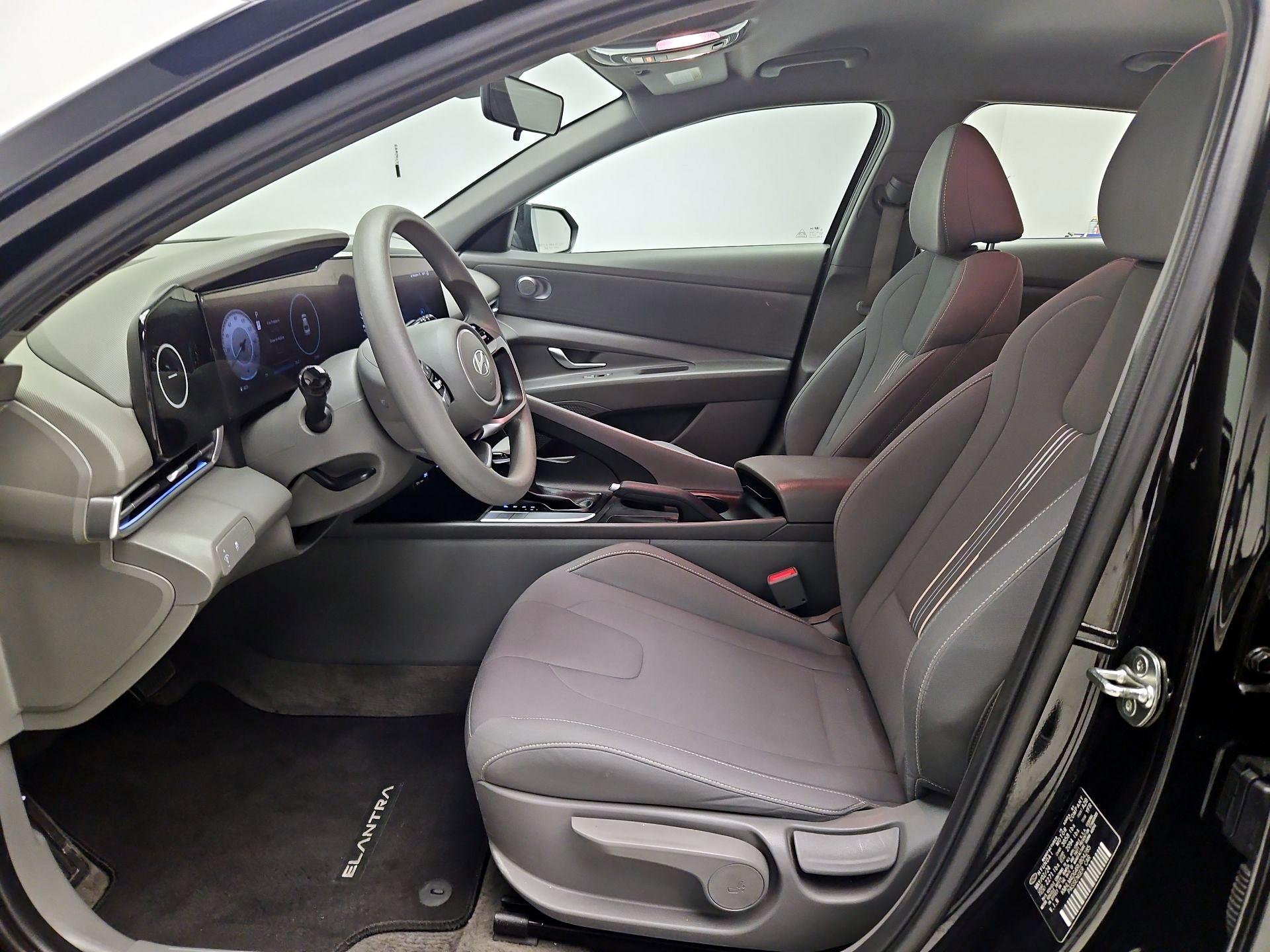 Thumbnail: 2024 Hyundai Elantra - 11