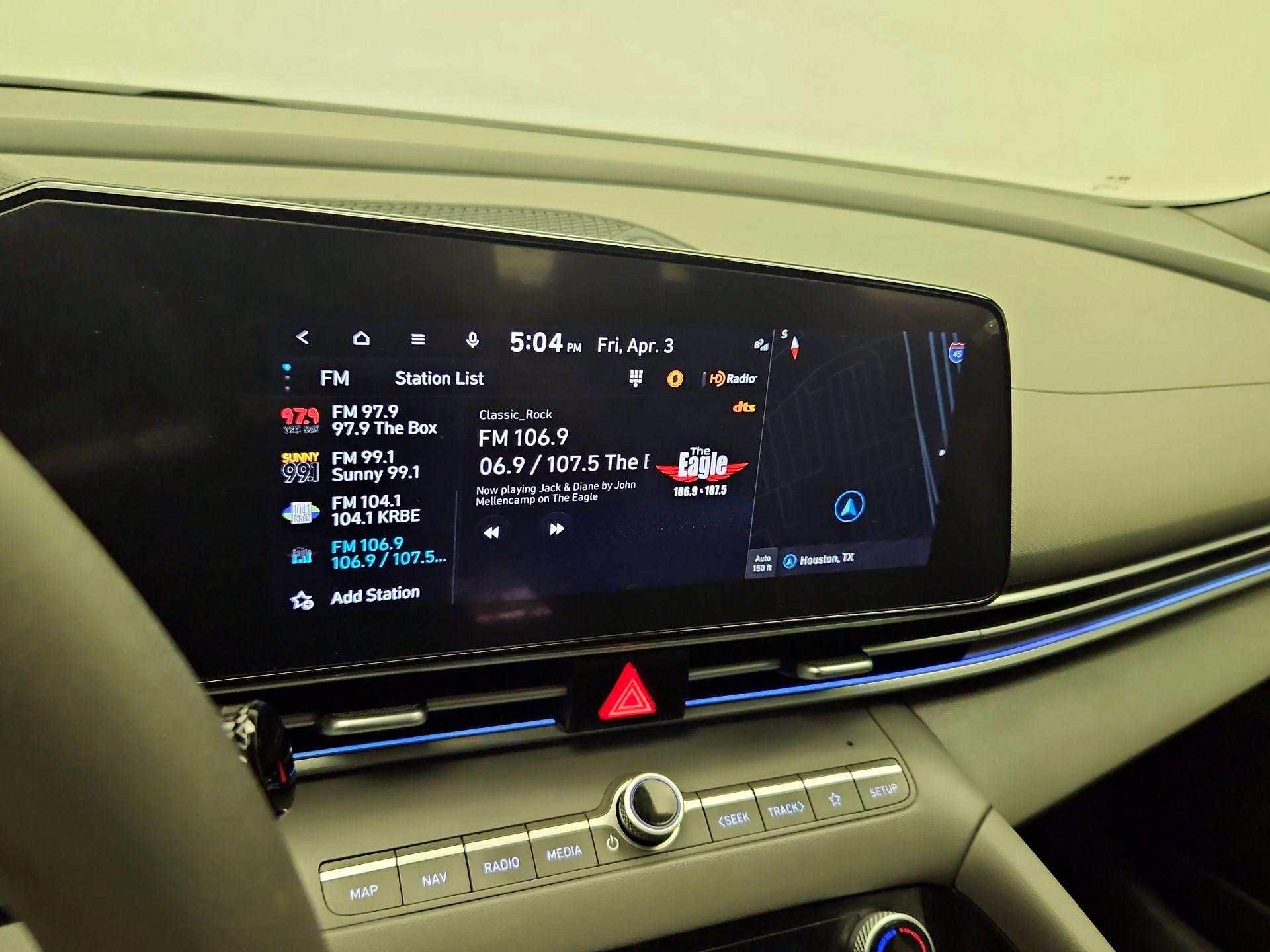 Thumbnail: 2024 Hyundai Elantra - 16