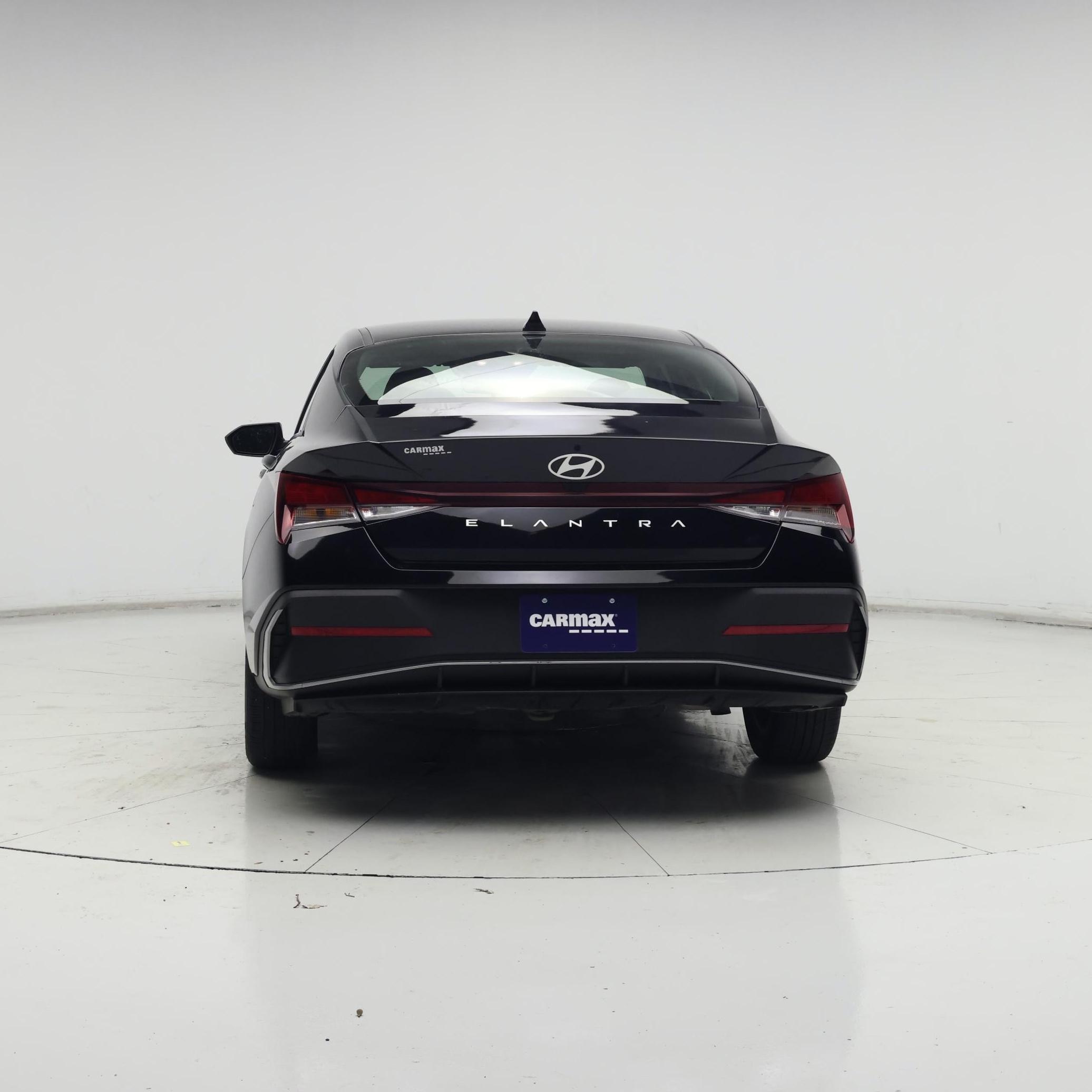 Thumbnail: 2024 Hyundai Elantra - 6