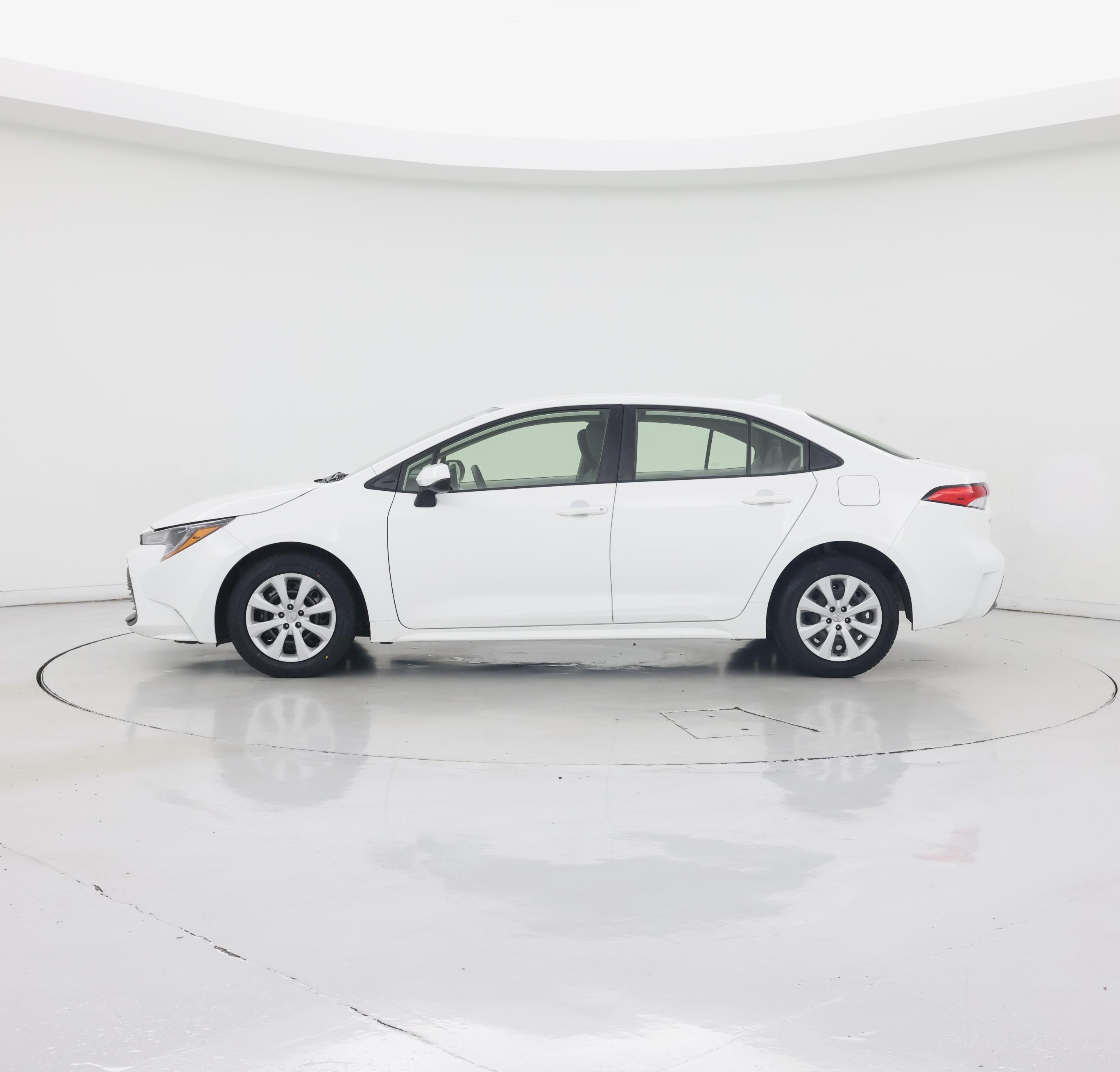 Thumbnail: 2023 Toyota Corolla - 3