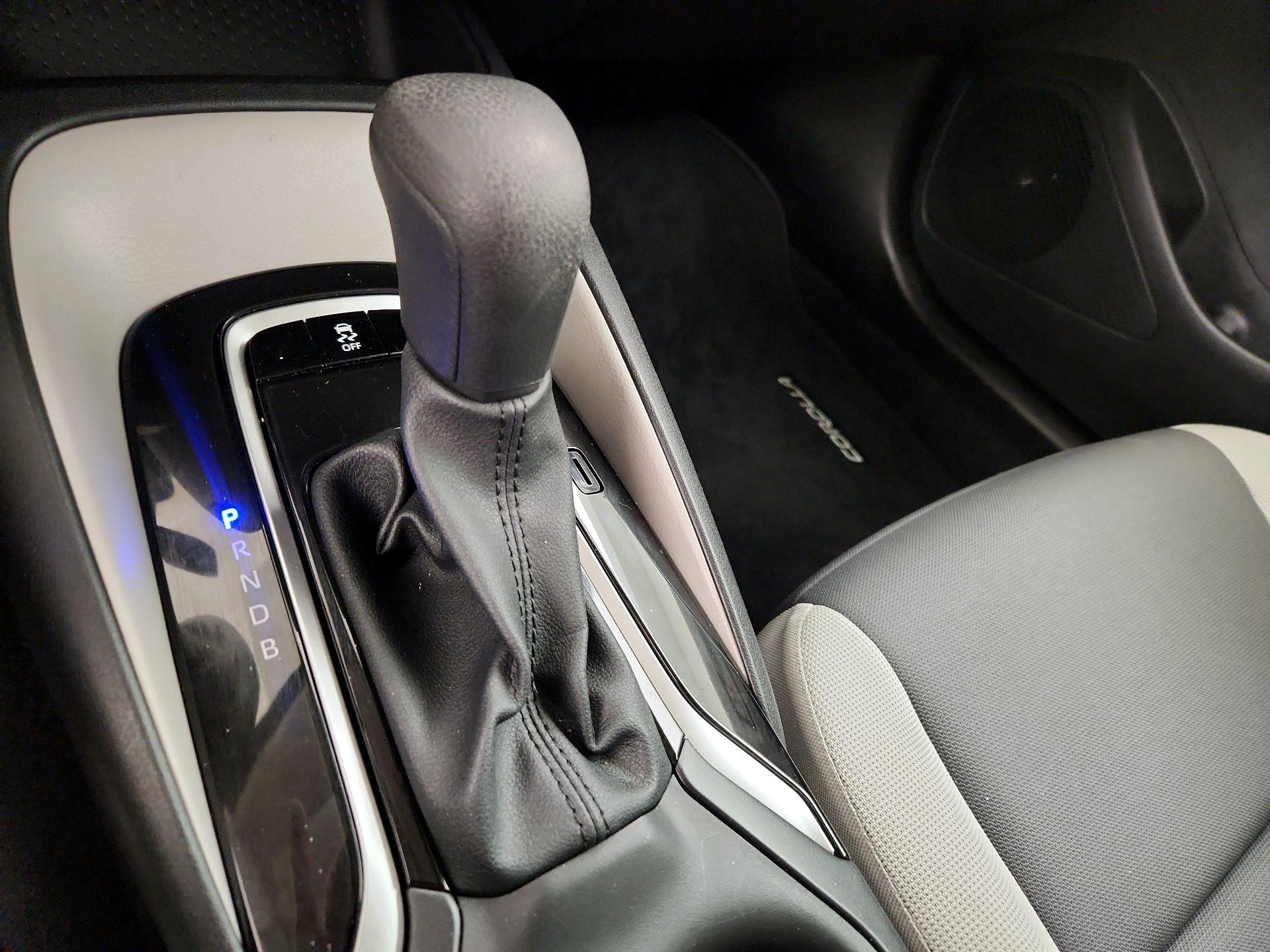 Thumbnail: 2025 Toyota Corolla - 17