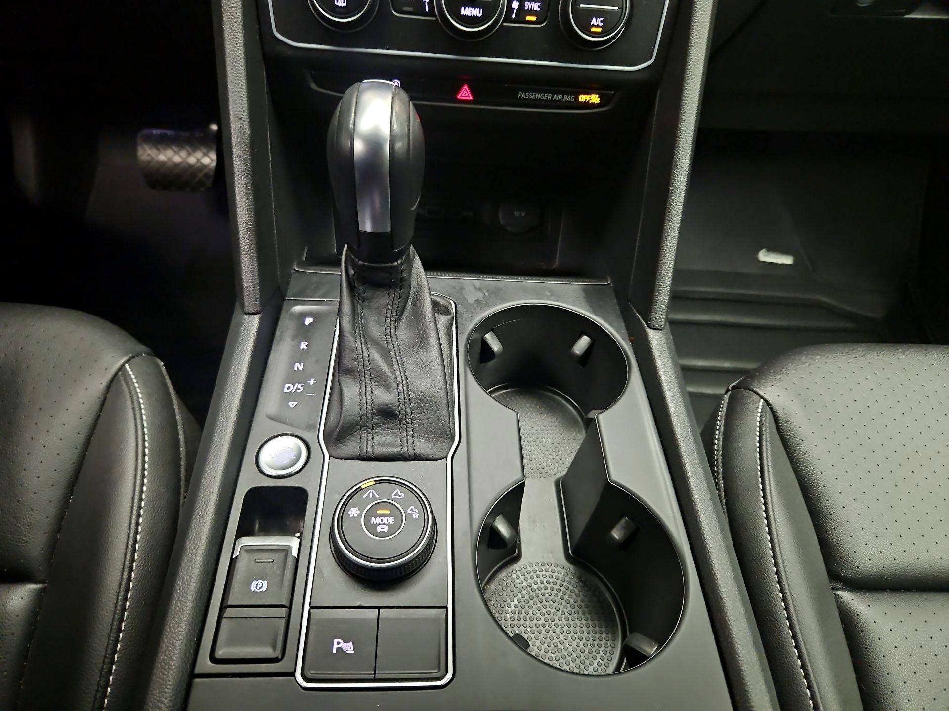 Thumbnail: 2020 Volkswagen Atlas - 16