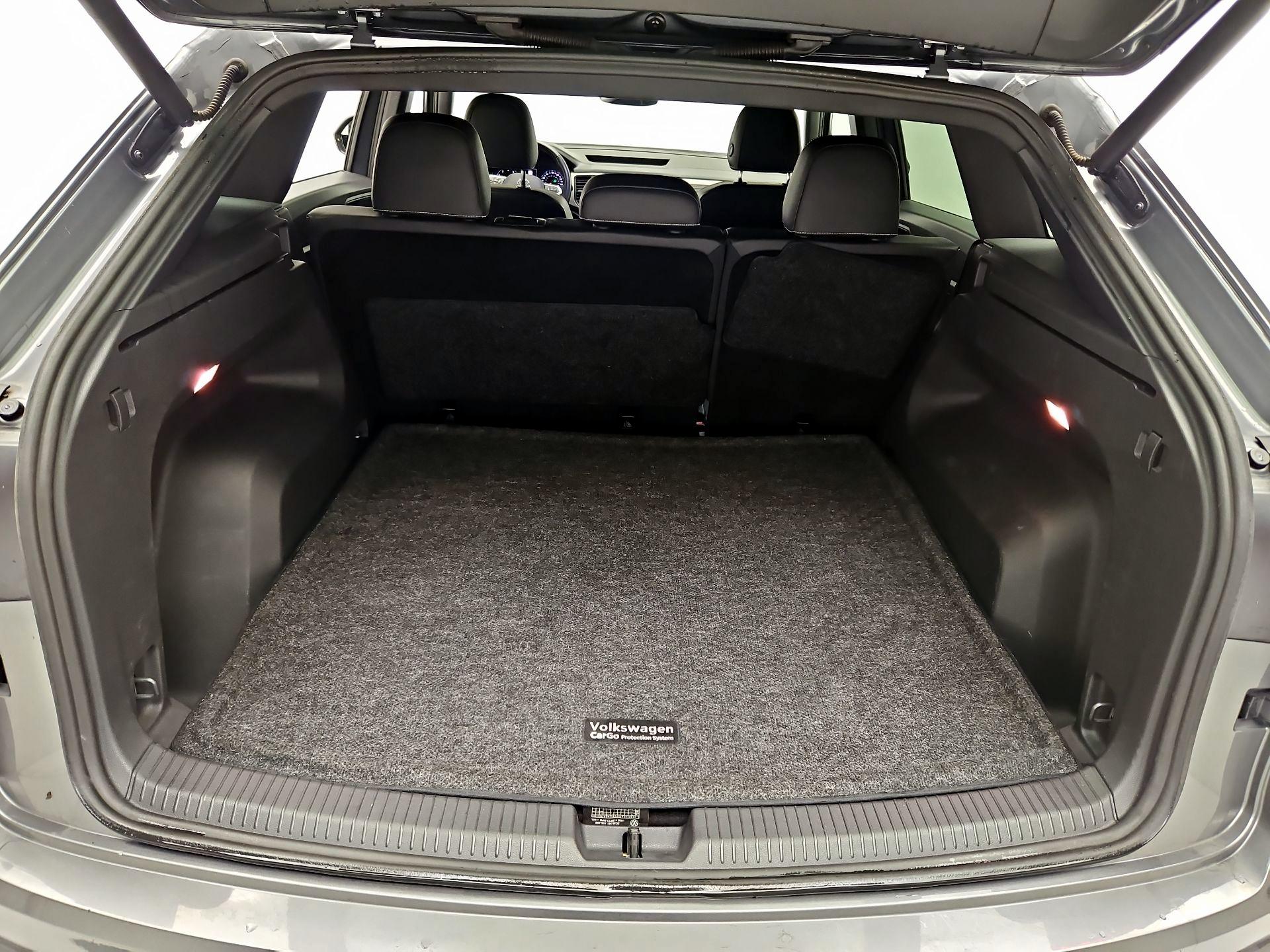 Thumbnail: 2020 Volkswagen Atlas - 18