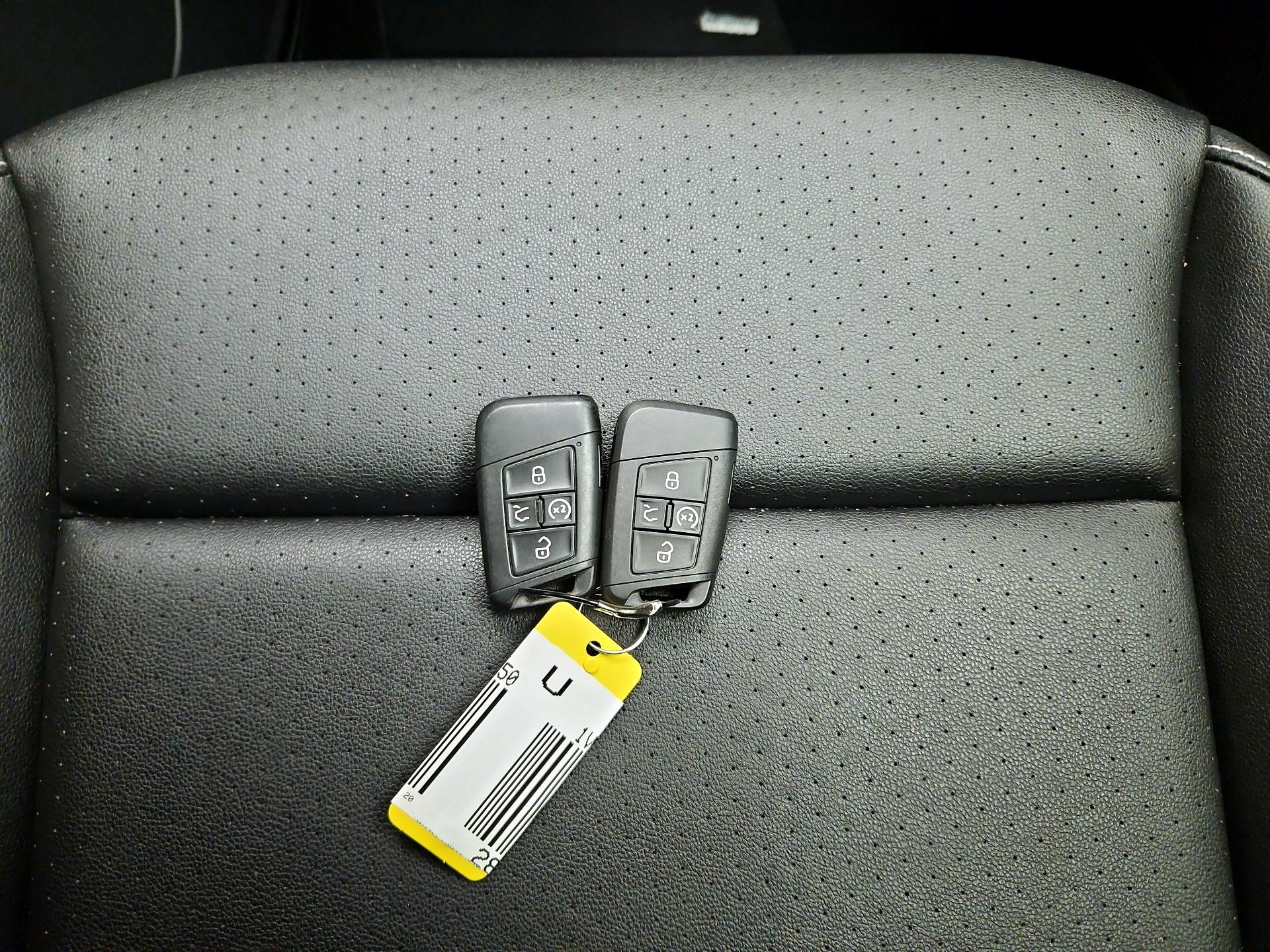 Thumbnail: 2020 Volkswagen Atlas - 20