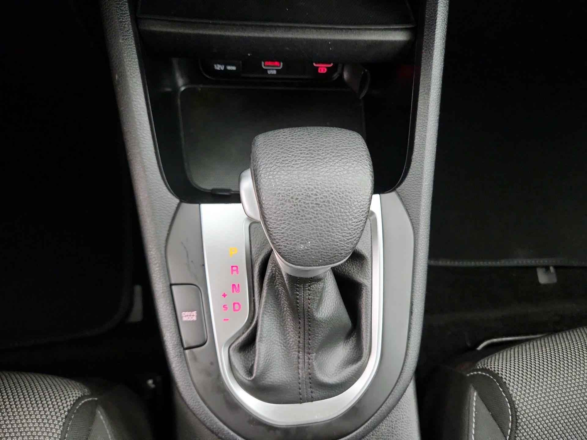 Thumbnail: 2024 Kia Forte - 17