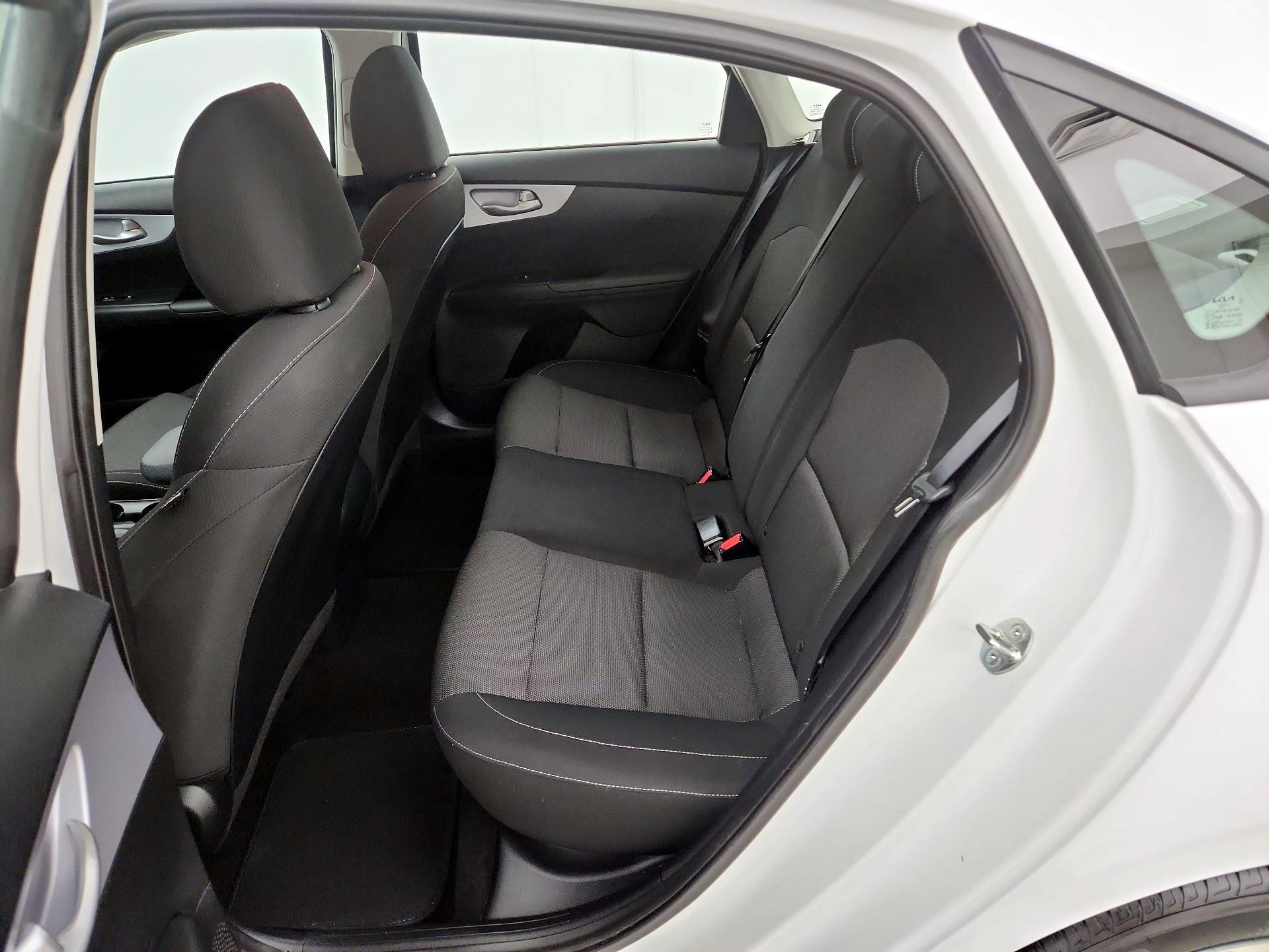 Thumbnail: 2024 Kia Forte - 19