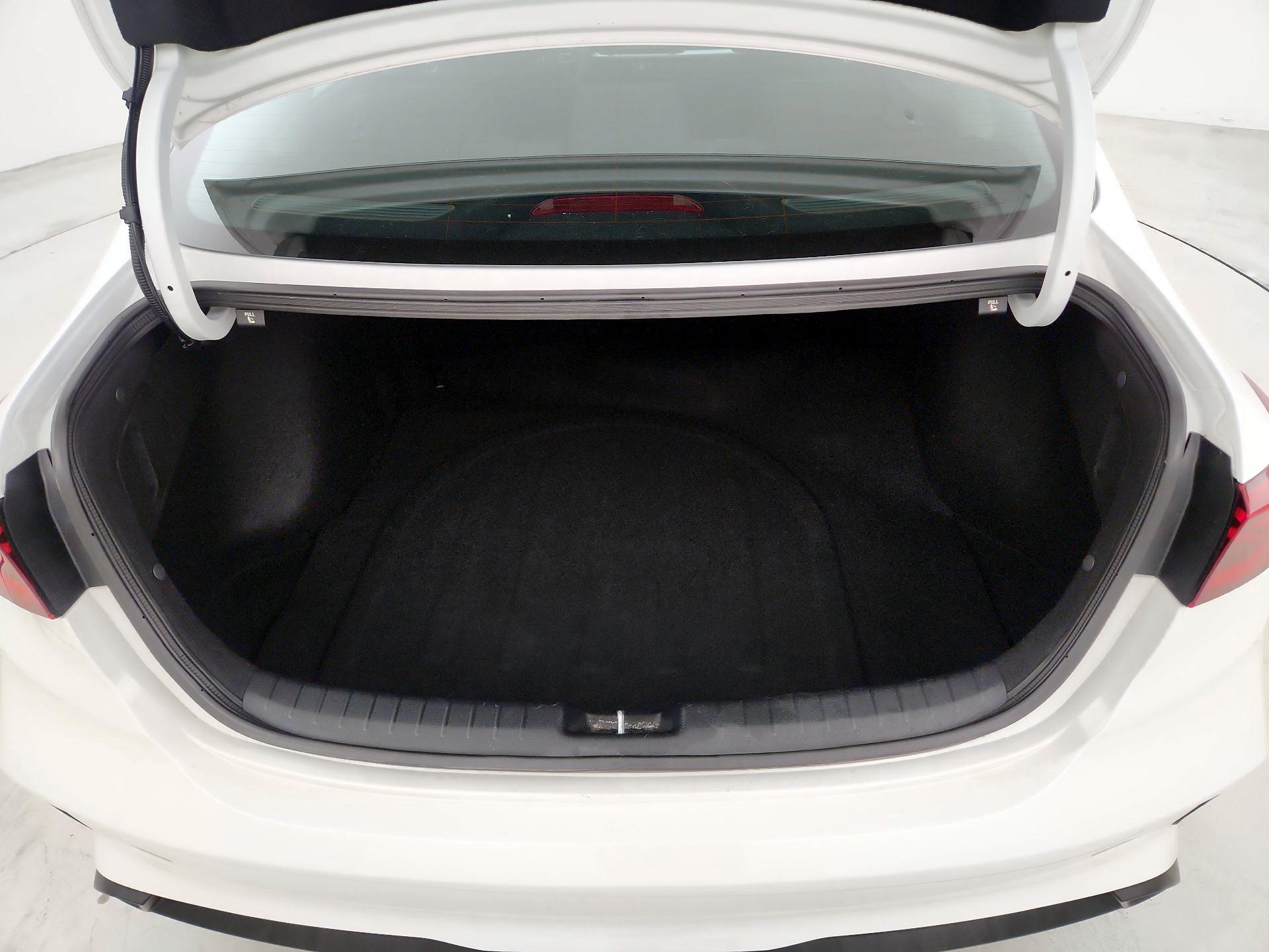 Thumbnail: 2024 Kia Forte - 20