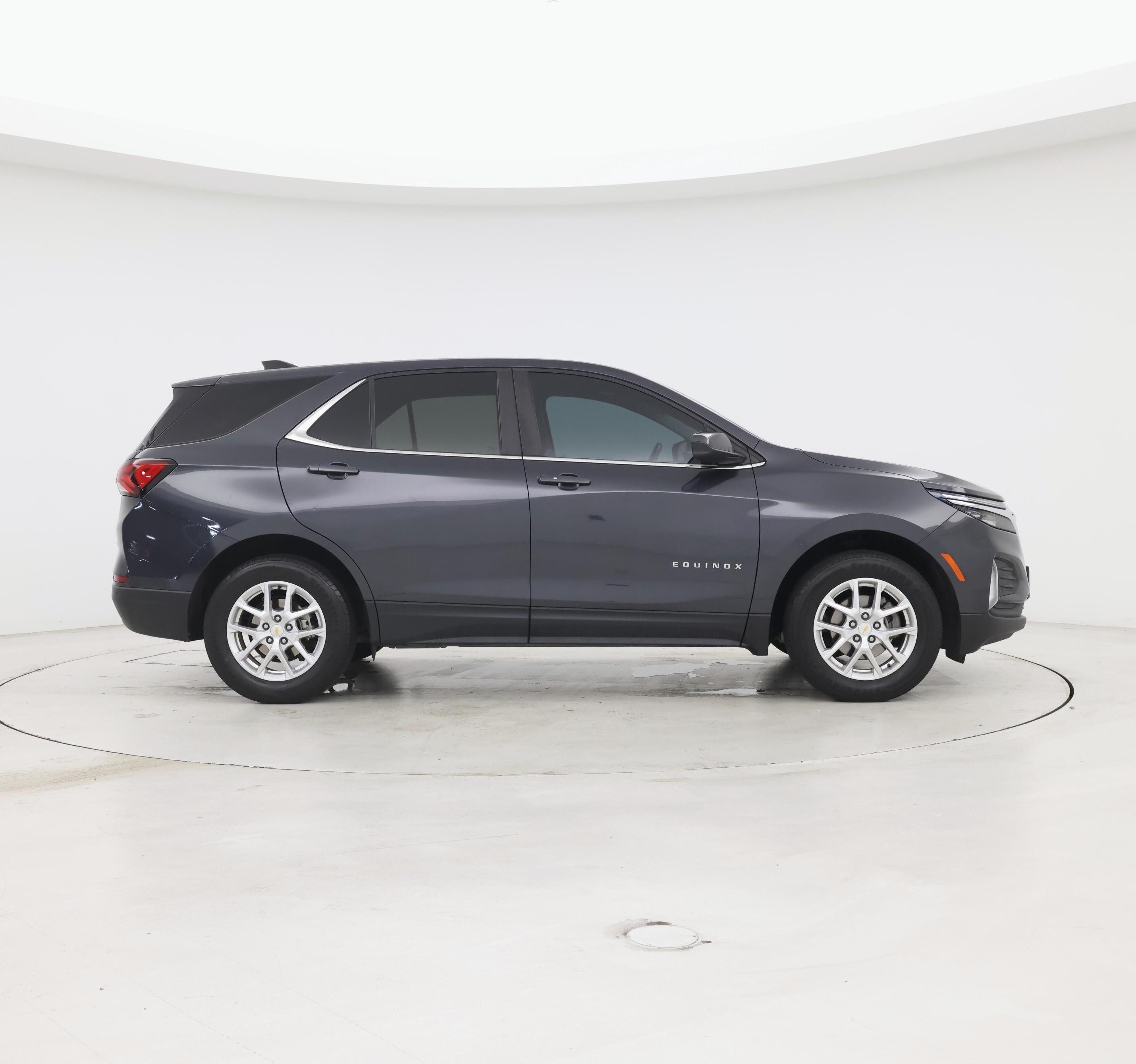 Thumbnail: 2022 Chevrolet Equinox - 7