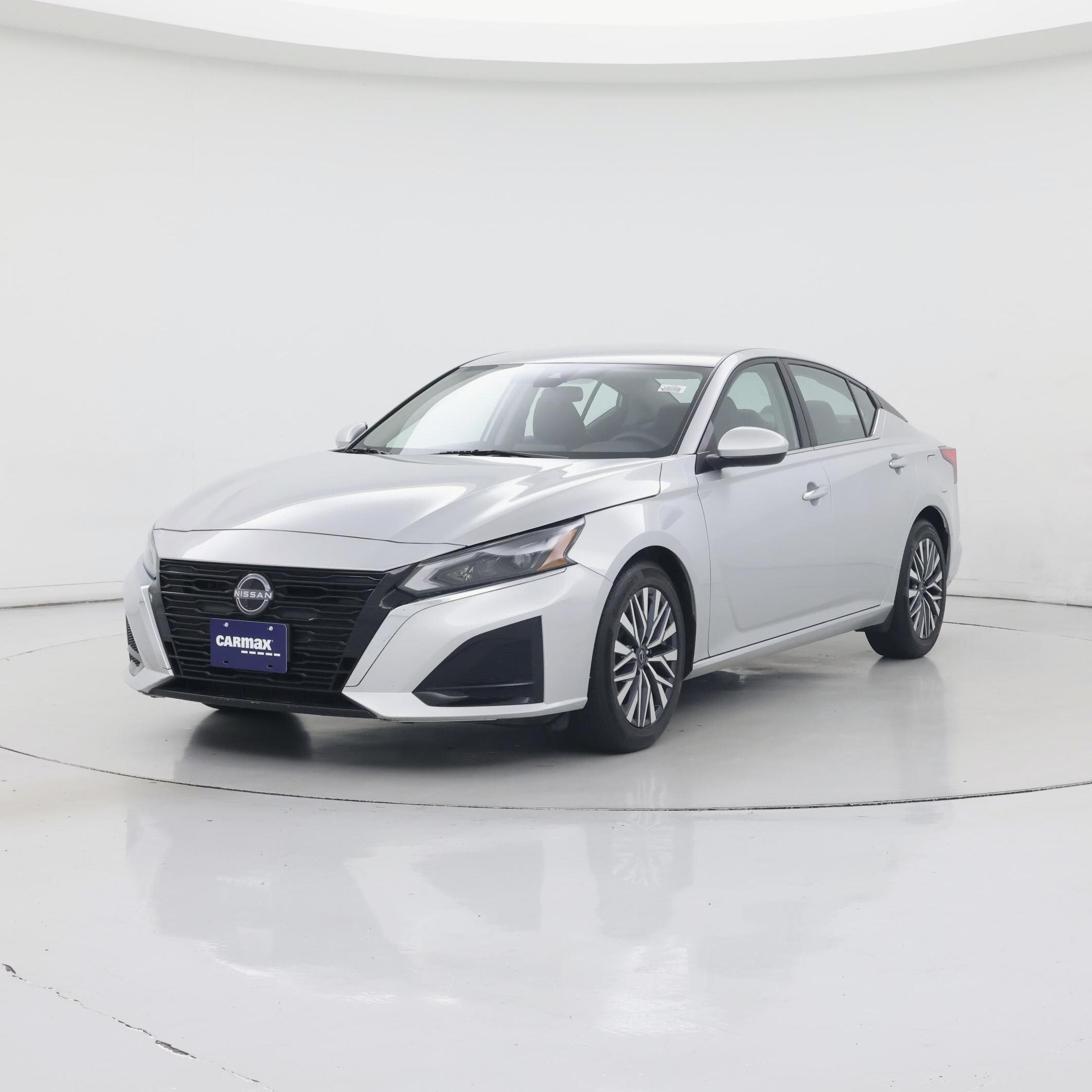Thumbnail: 2023 Nissan Altima - 5