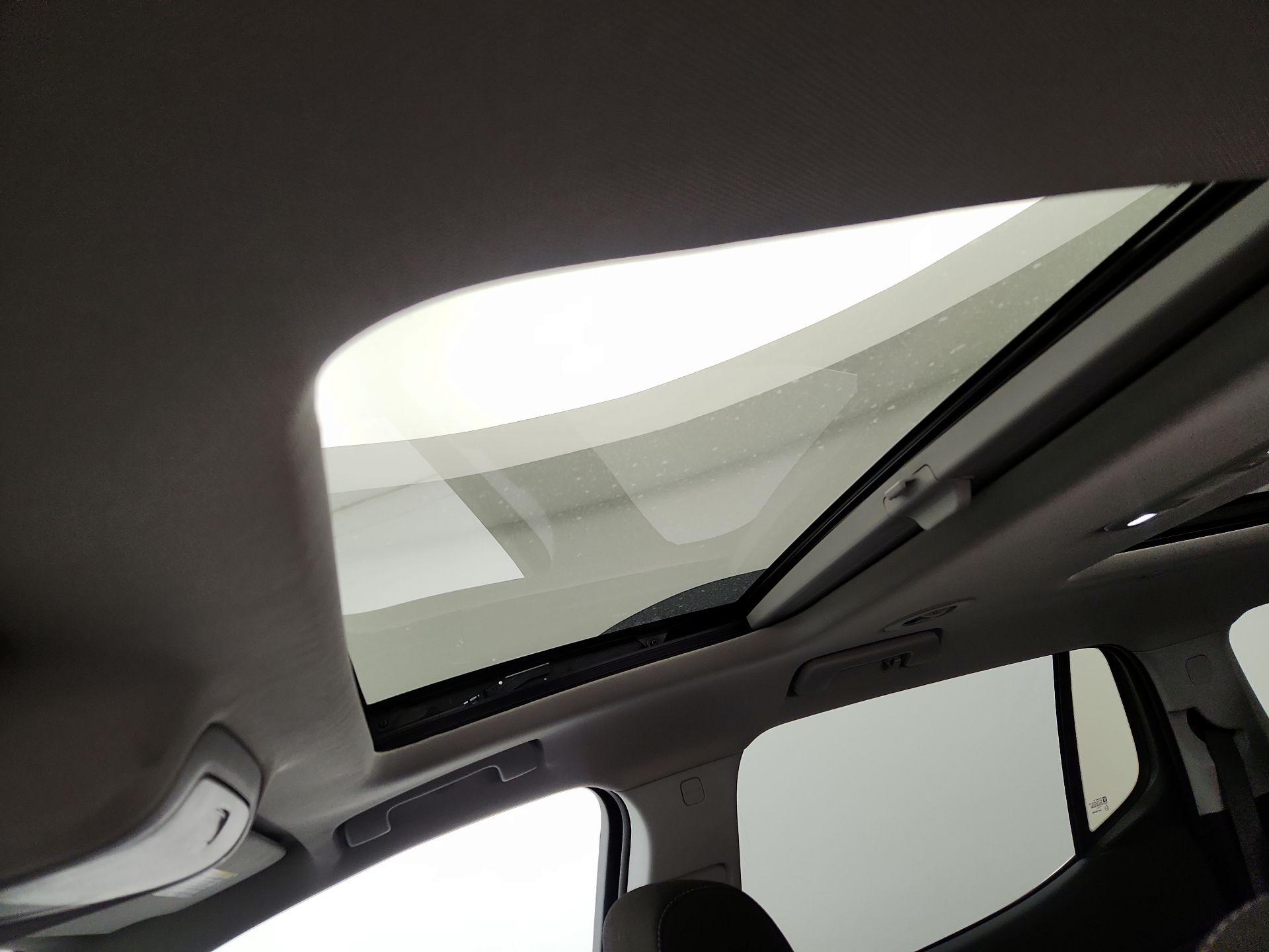 Thumbnail: 2022 GMC Acadia - 19