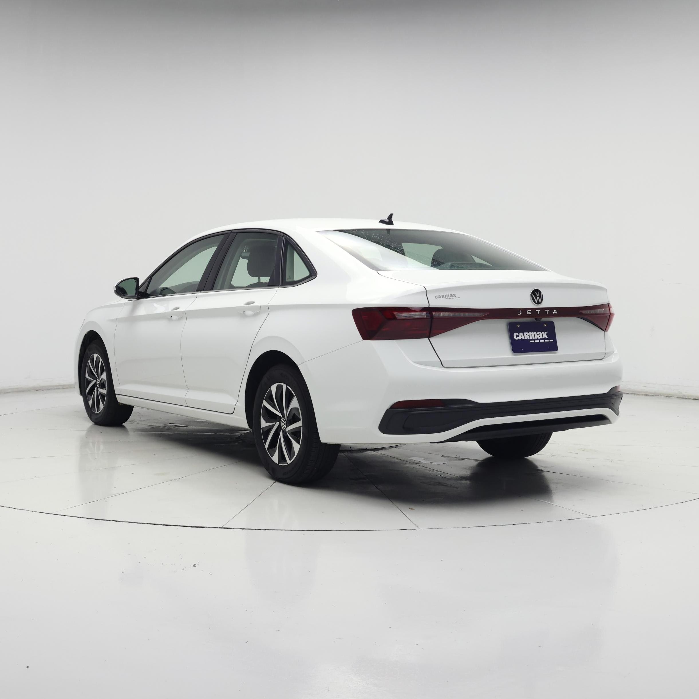 Thumbnail: 2025 Volkswagen Jetta - 2