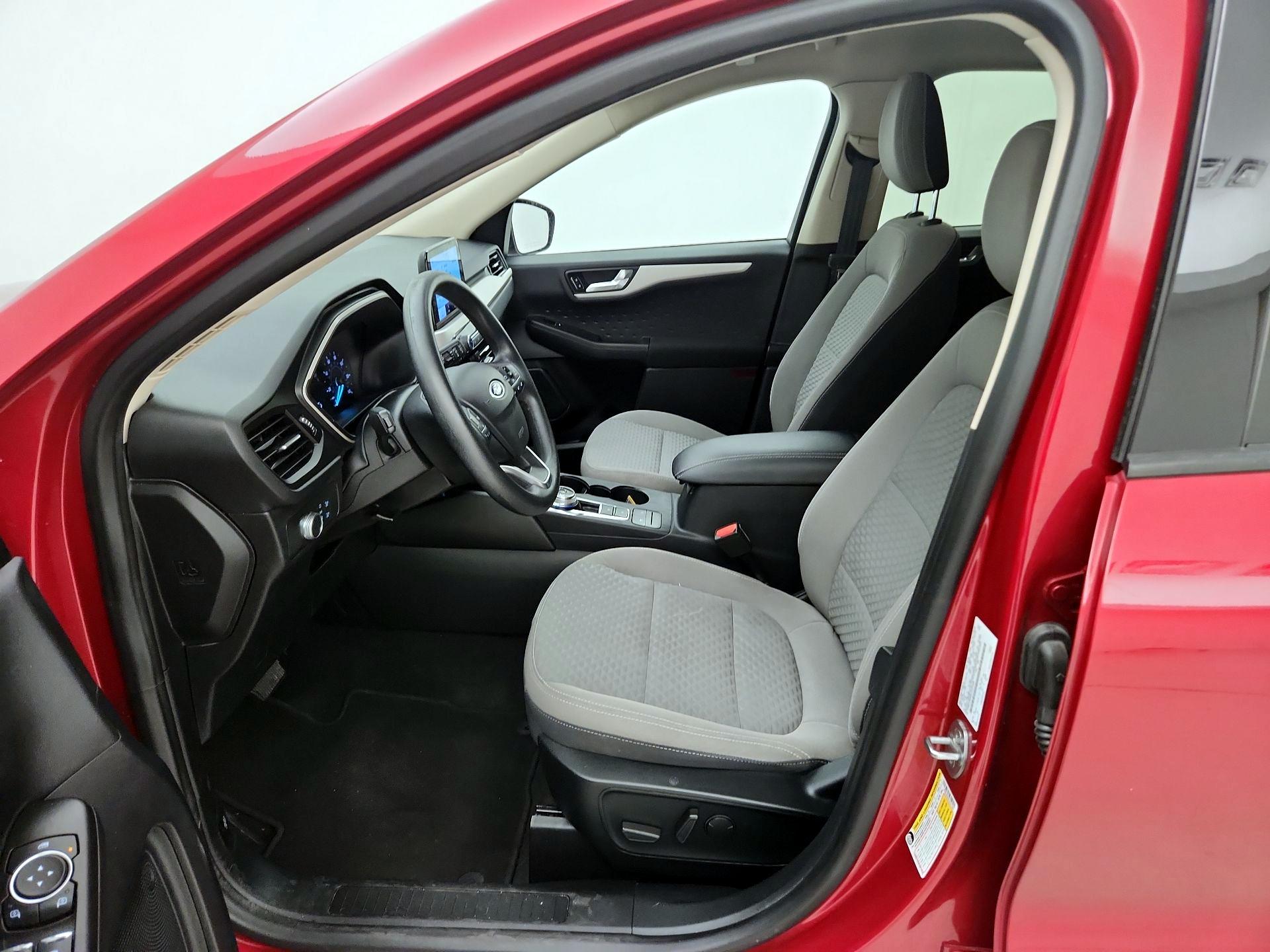 Thumbnail: 2020 Ford Escape - 11