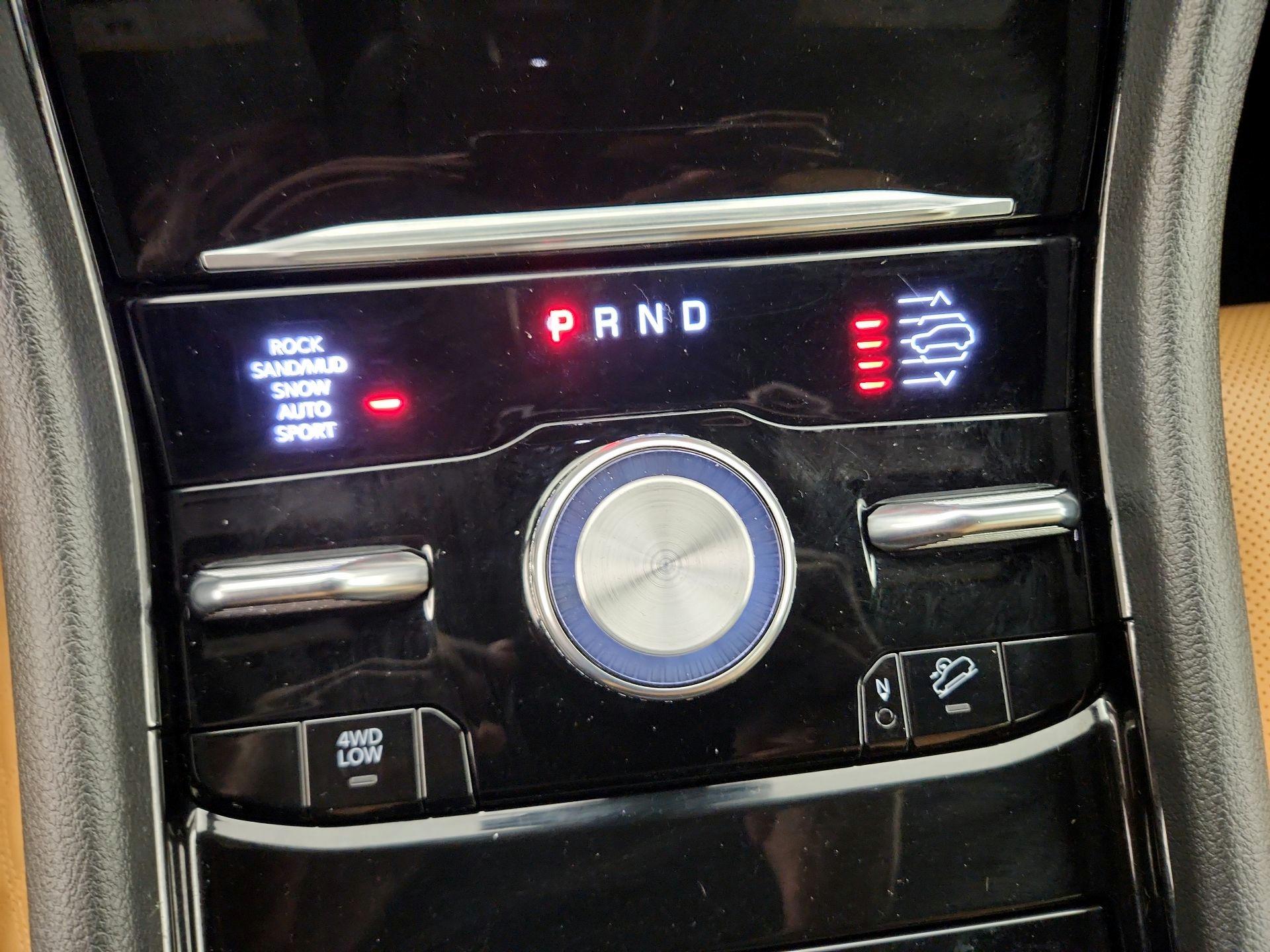 Thumbnail: 2023 Jeep Grand Cherokee L - 18