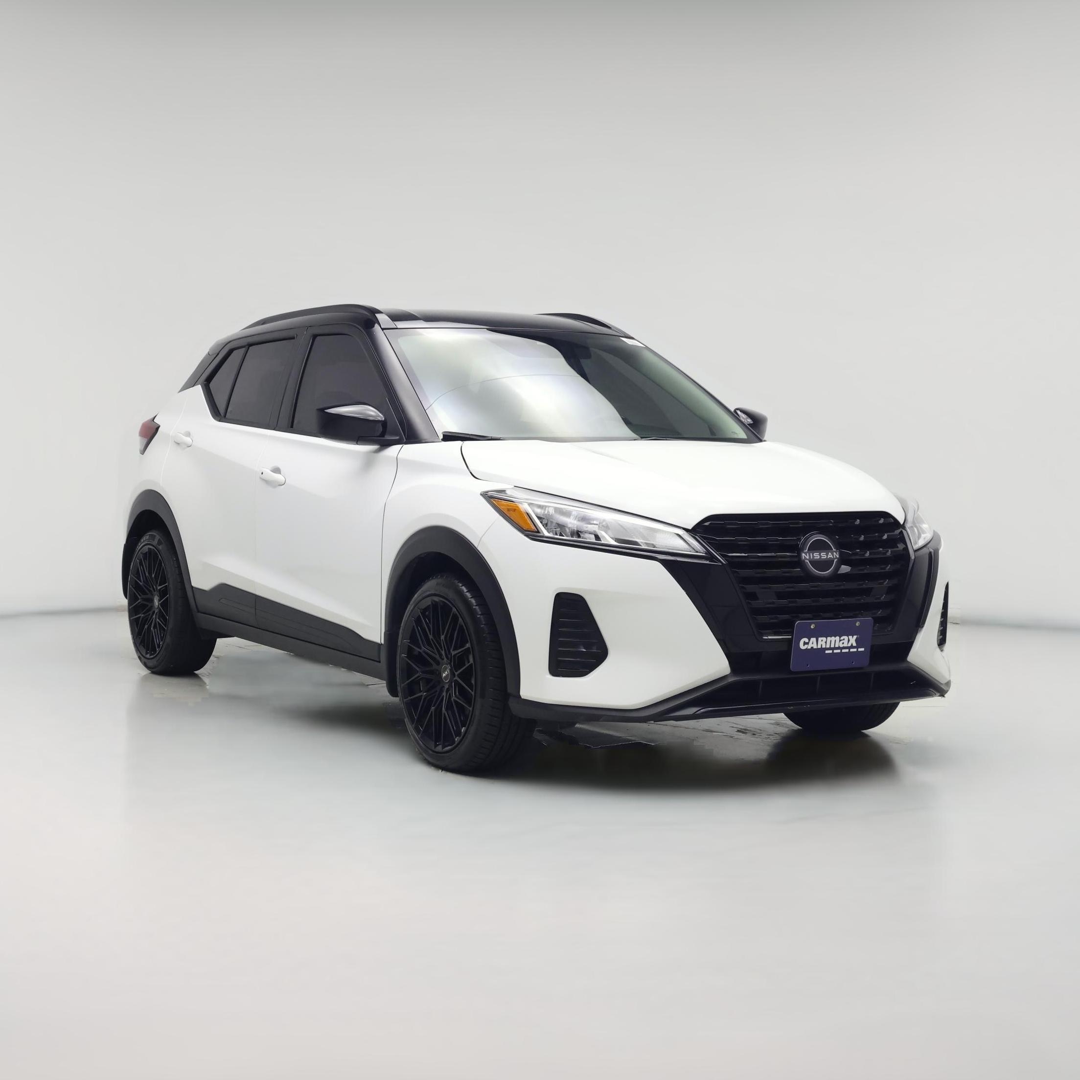 Thumbnail: 2024 Nissan Kicks - 1