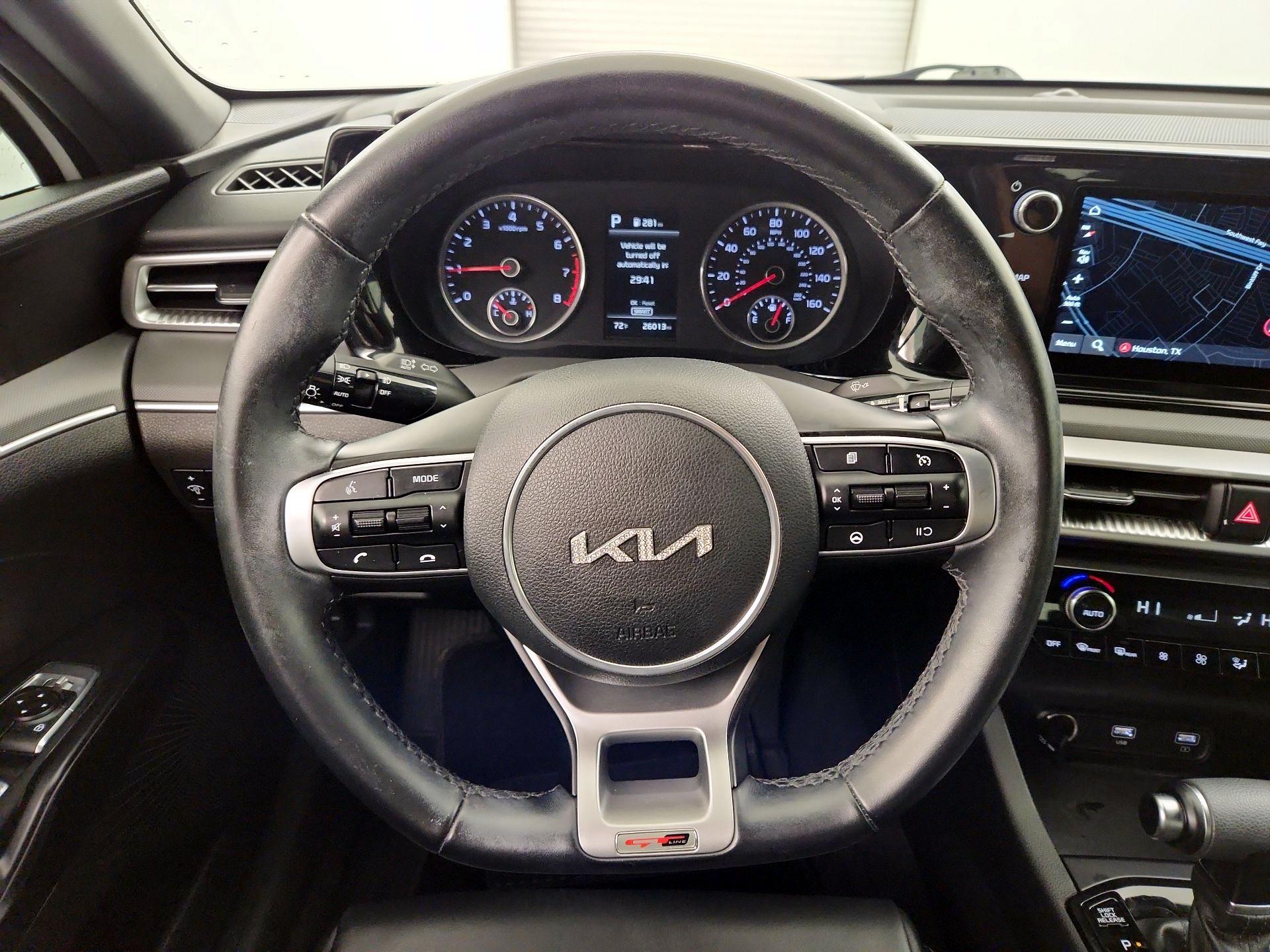 Thumbnail: 2022 Kia K5 - 10