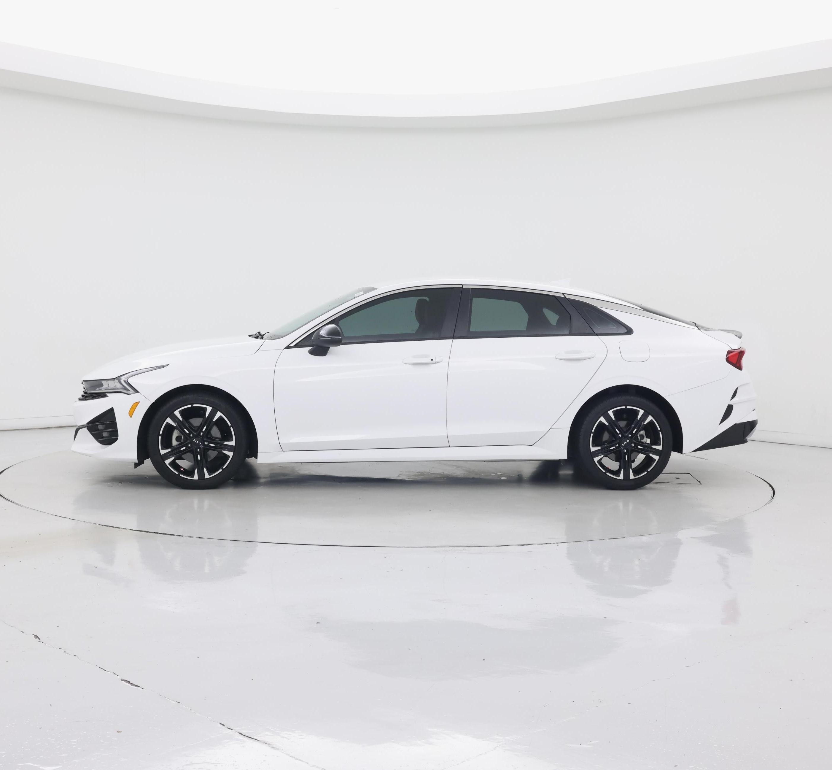 Thumbnail: 2022 Kia K5 - 3