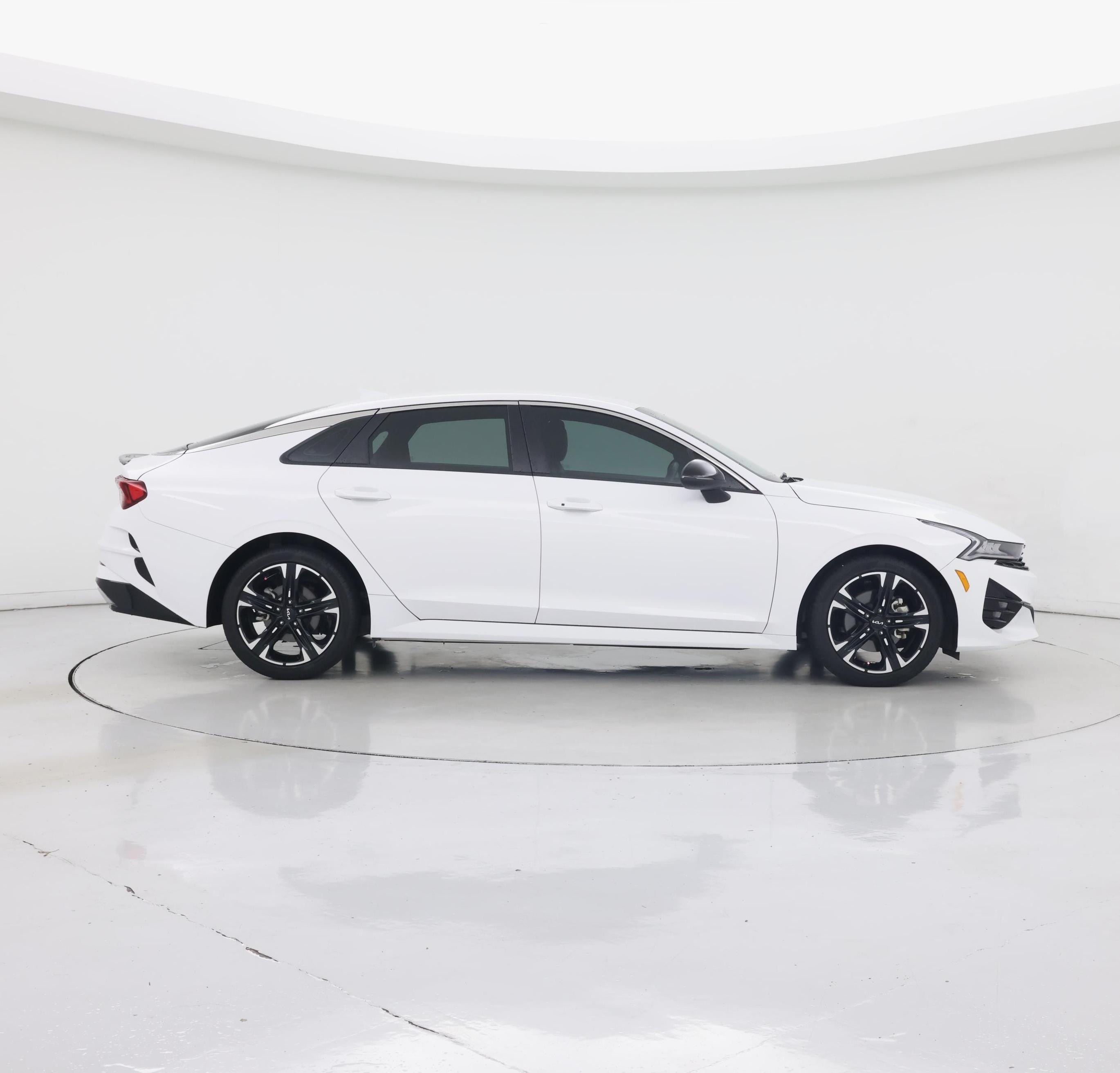Thumbnail: 2022 Kia K5 - 7