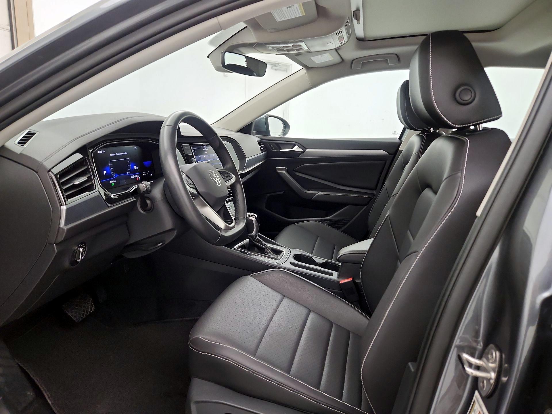 Thumbnail: 2024 Volkswagen Jetta - 11