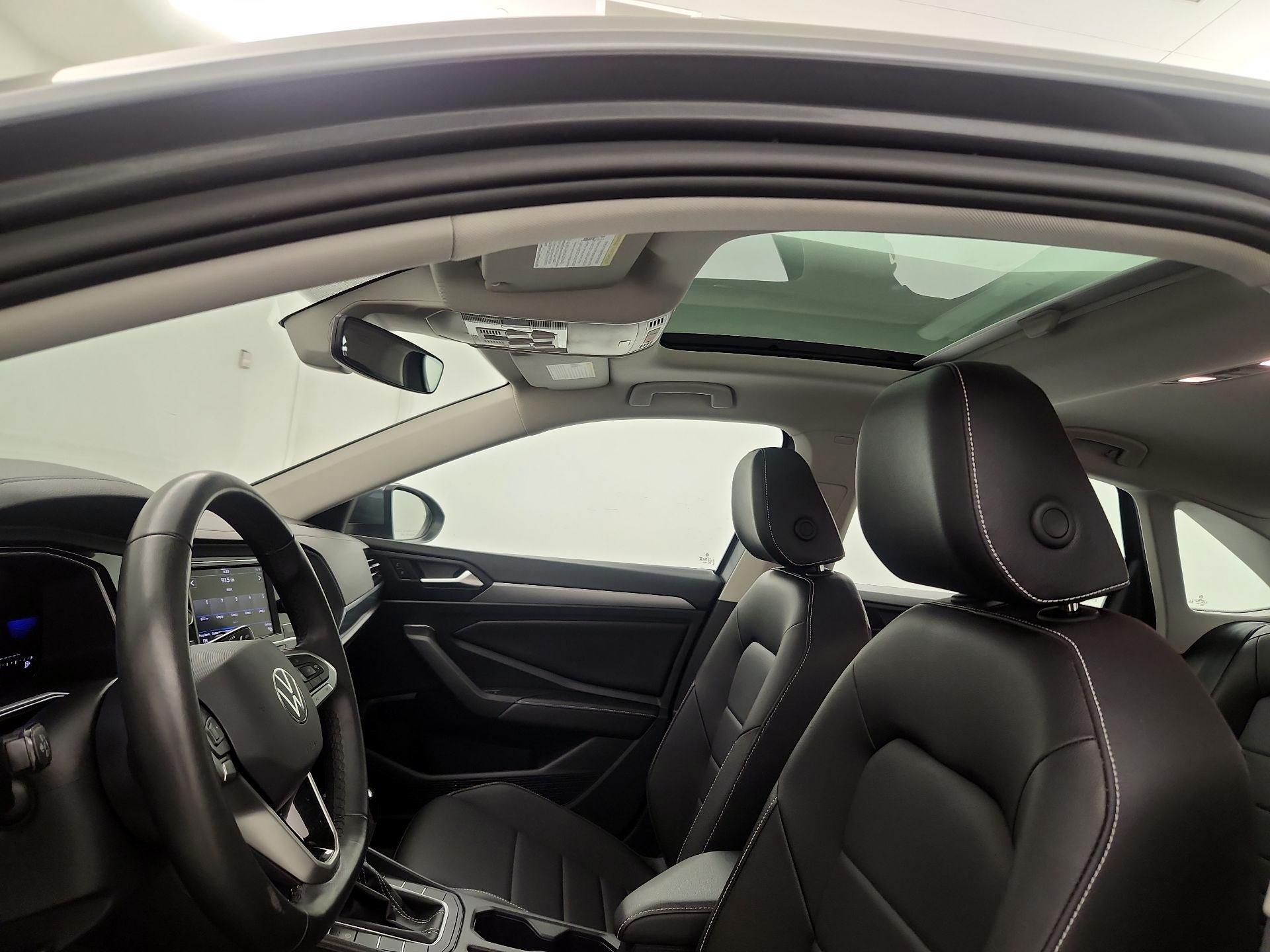 Thumbnail: 2024 Volkswagen Jetta - 19