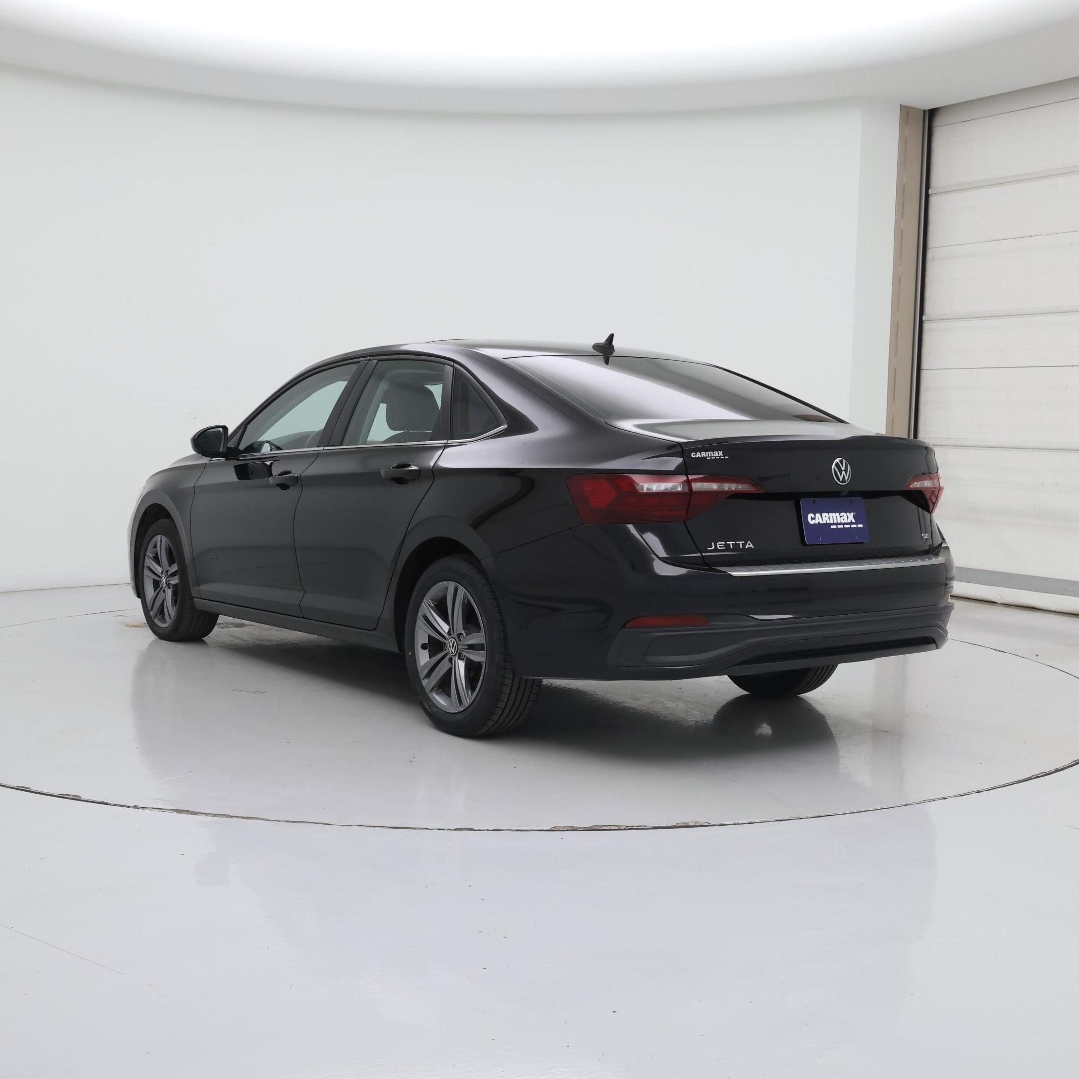 Thumbnail: 2023 Volkswagen Jetta - 2