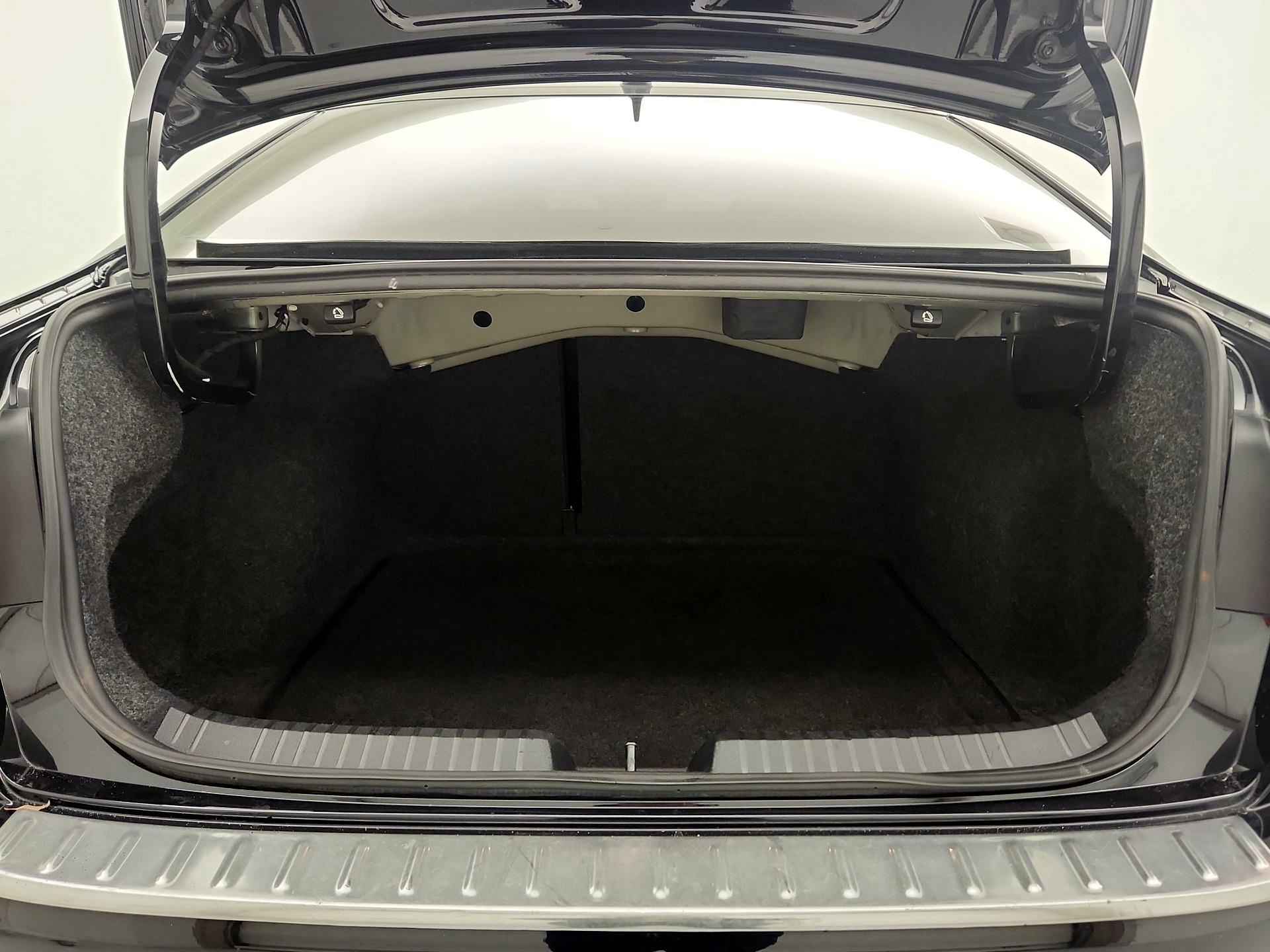 Thumbnail: 2023 Volkswagen Jetta - 20