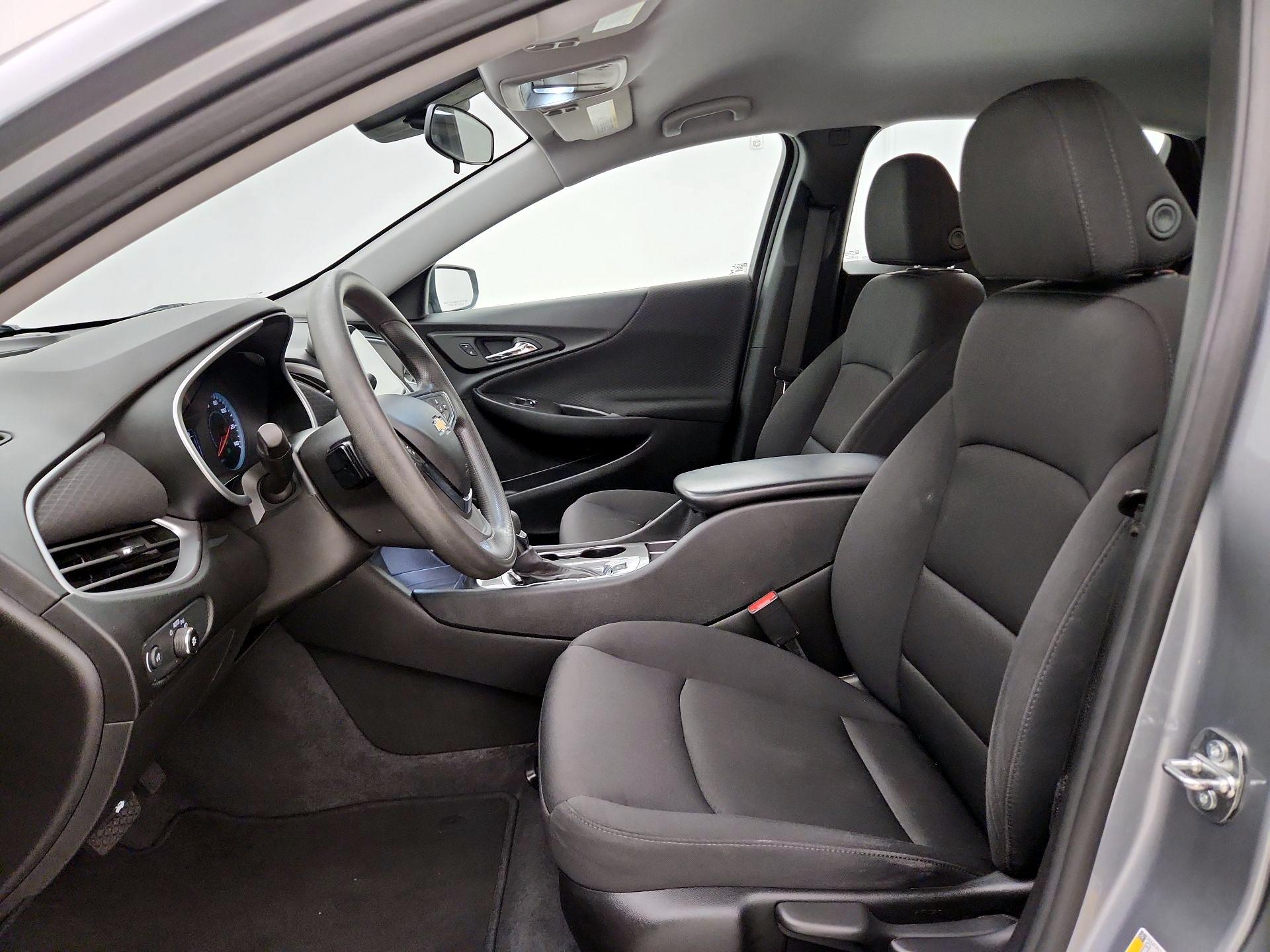 Thumbnail: 2023 Chevrolet Malibu - 11