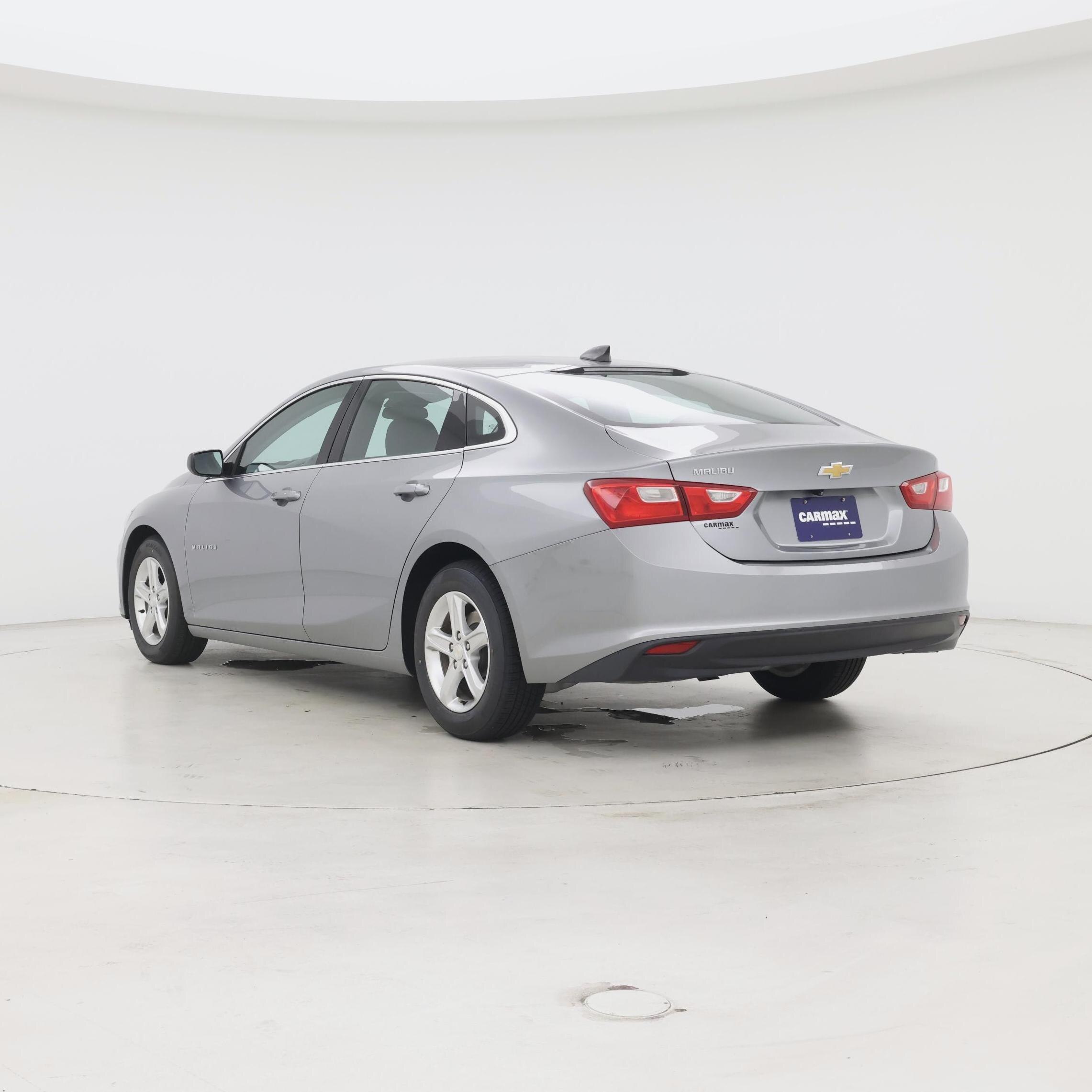 Thumbnail: 2023 Chevrolet Malibu - 2