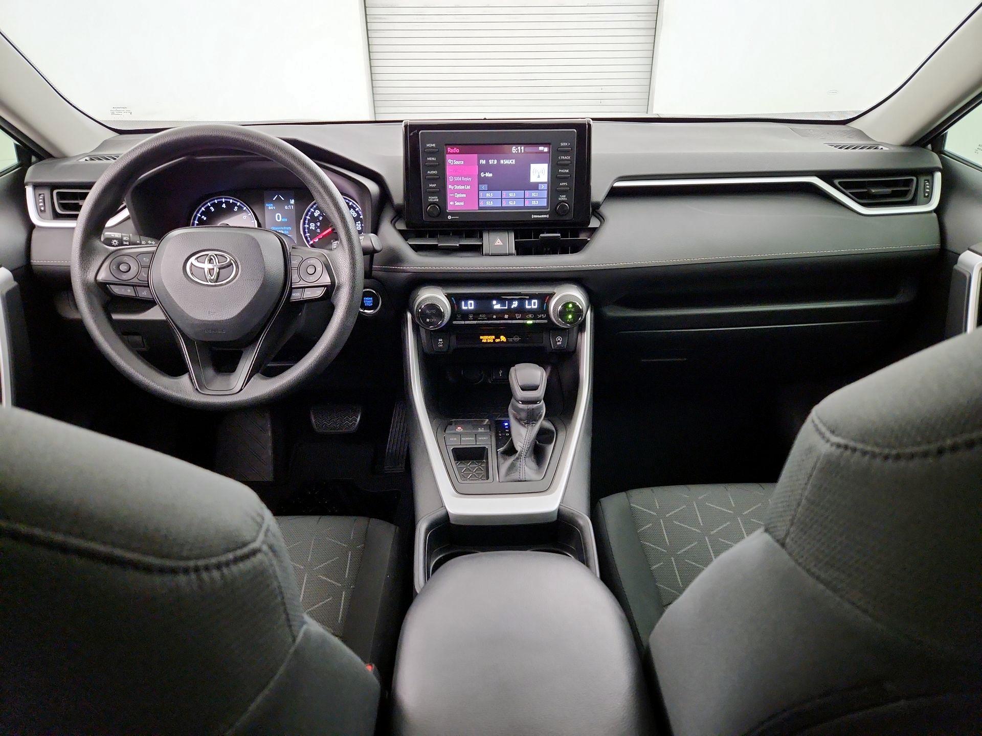 Thumbnail: 2021 Toyota RAV4 - 9