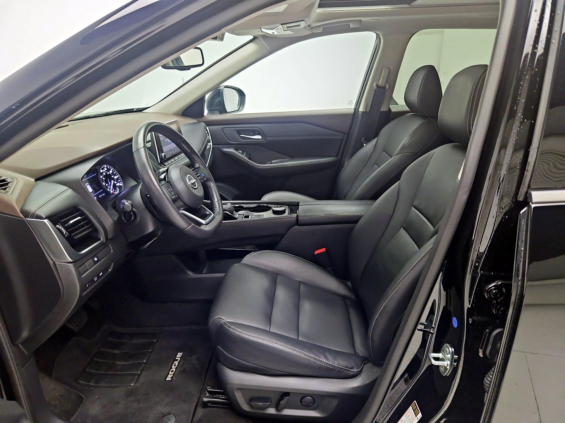 Thumbnail: 2023 Nissan Rogue - 11