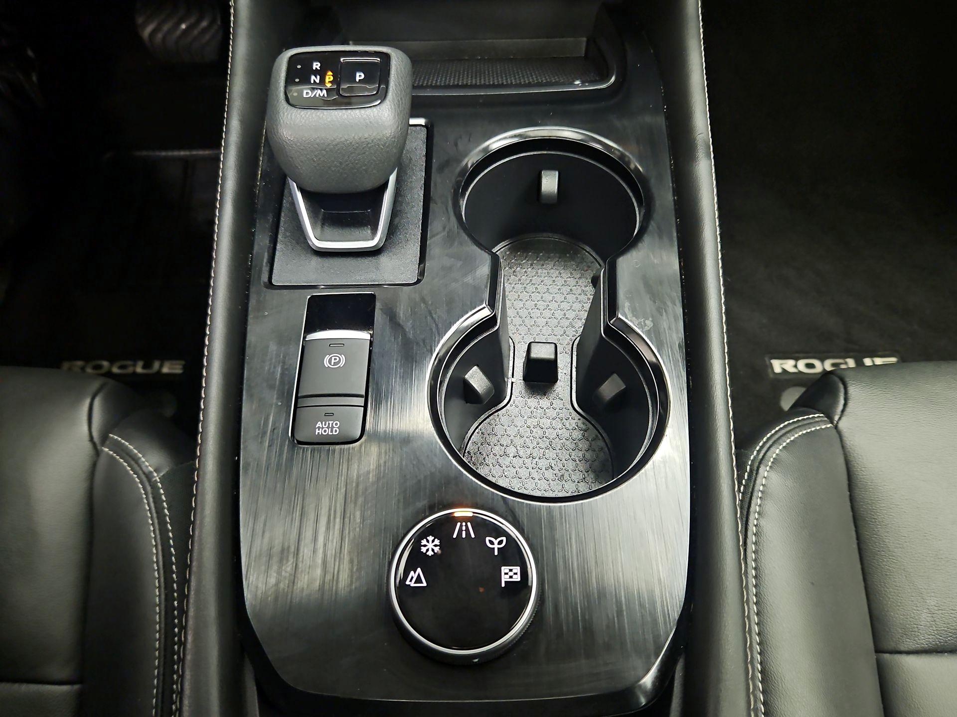 Thumbnail: 2023 Nissan Rogue - 17