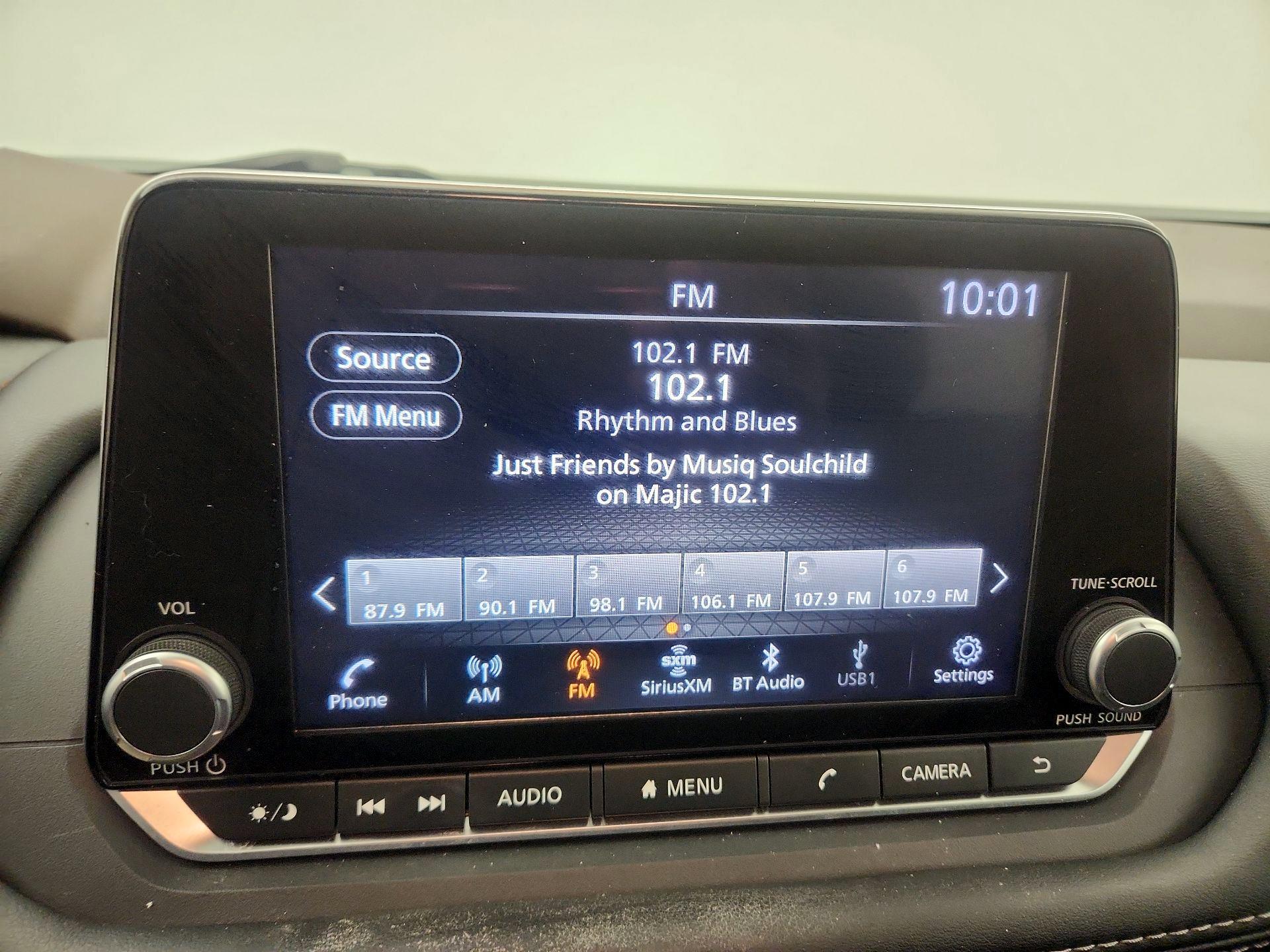 Thumbnail: 2023 Nissan Rogue - 15