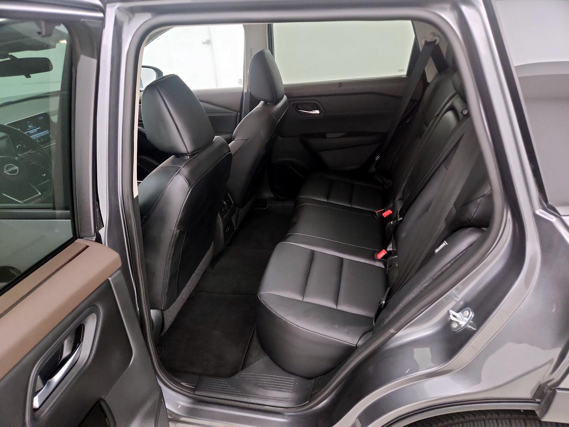 Thumbnail: 2023 Nissan Rogue - 20