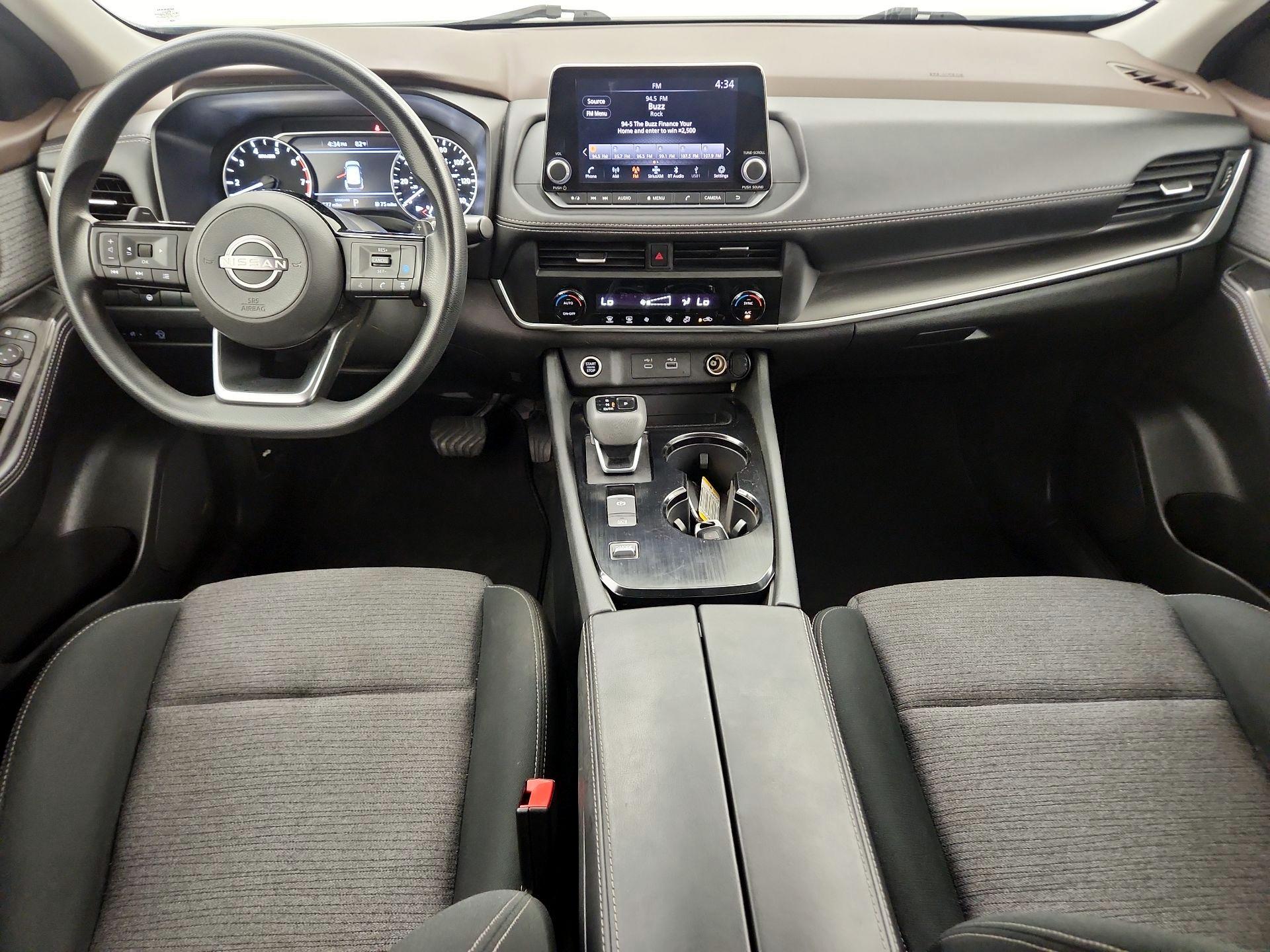 Thumbnail: 2023 Nissan Rogue - 9