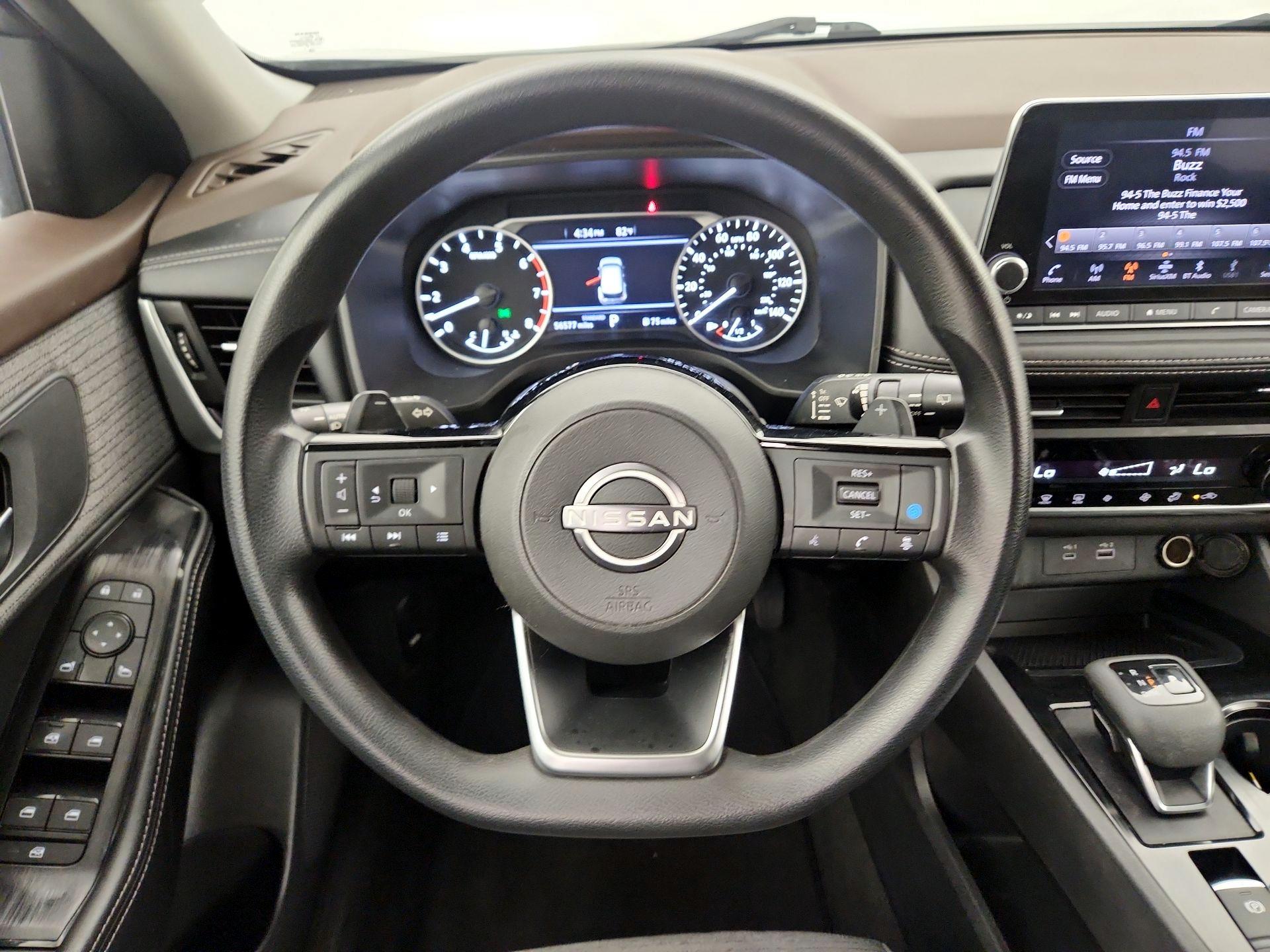 Thumbnail: 2023 Nissan Rogue - 10