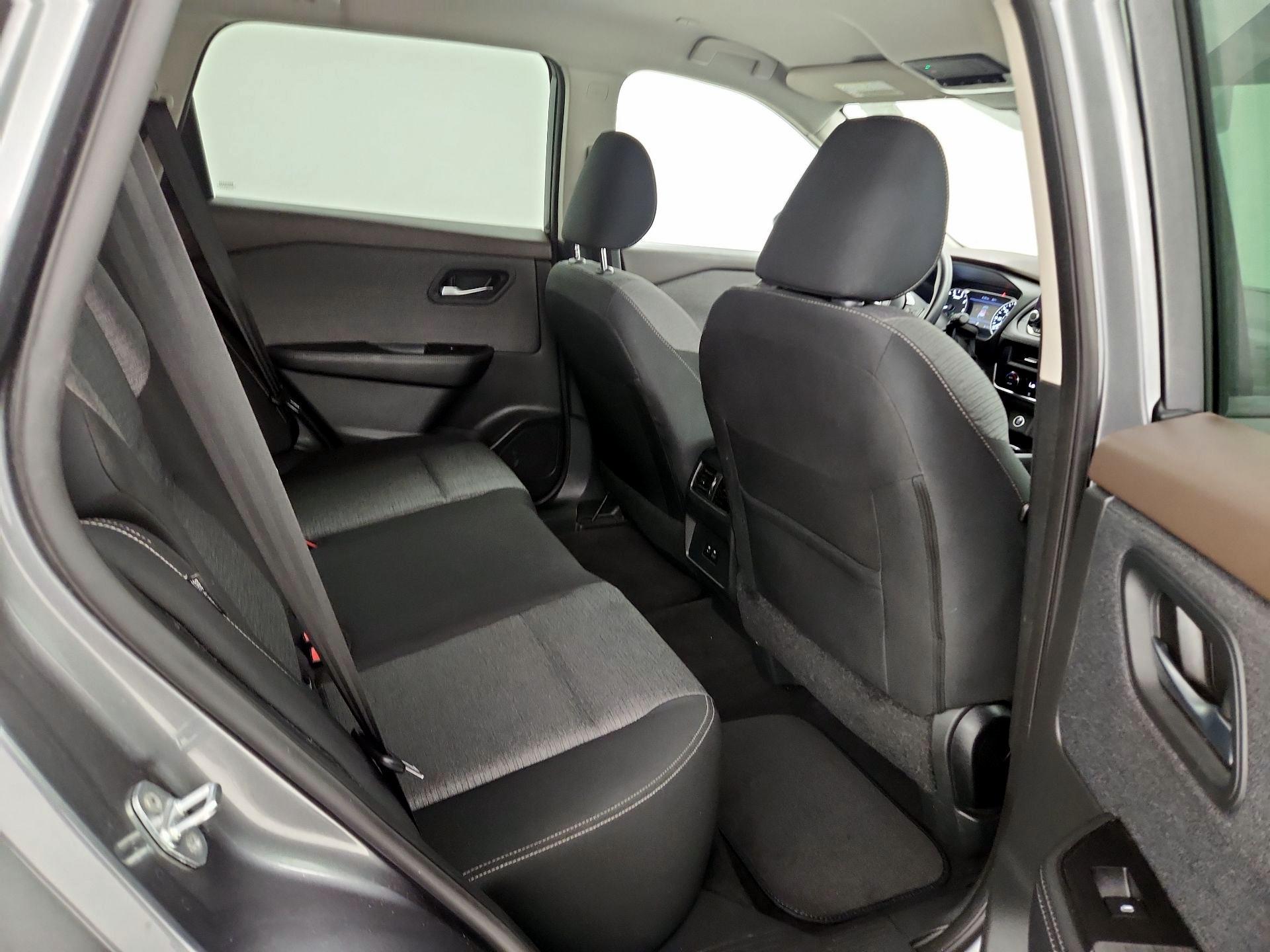 Thumbnail: 2023 Nissan Rogue - 19