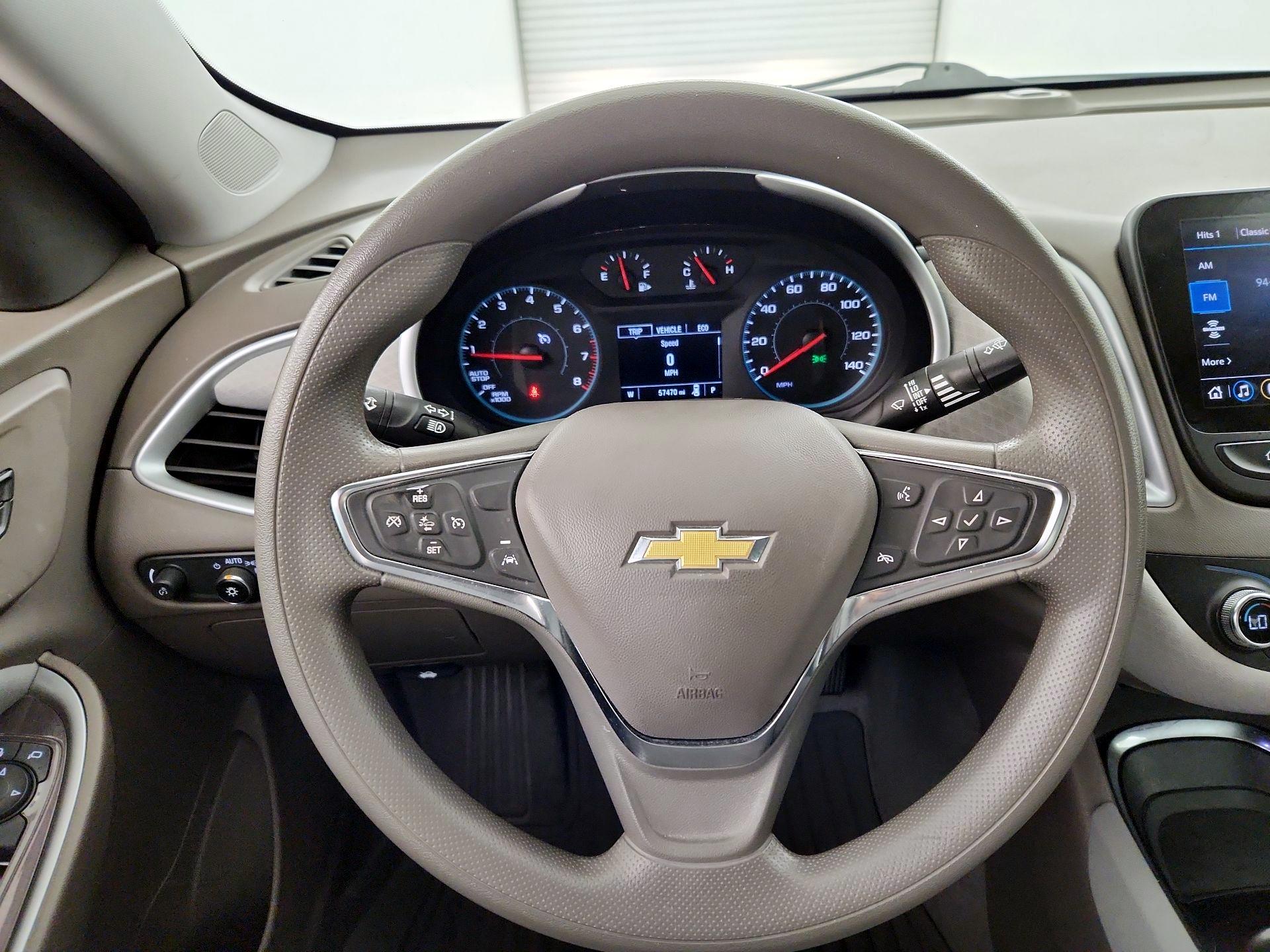 Thumbnail: 2024 Chevrolet Malibu - 10