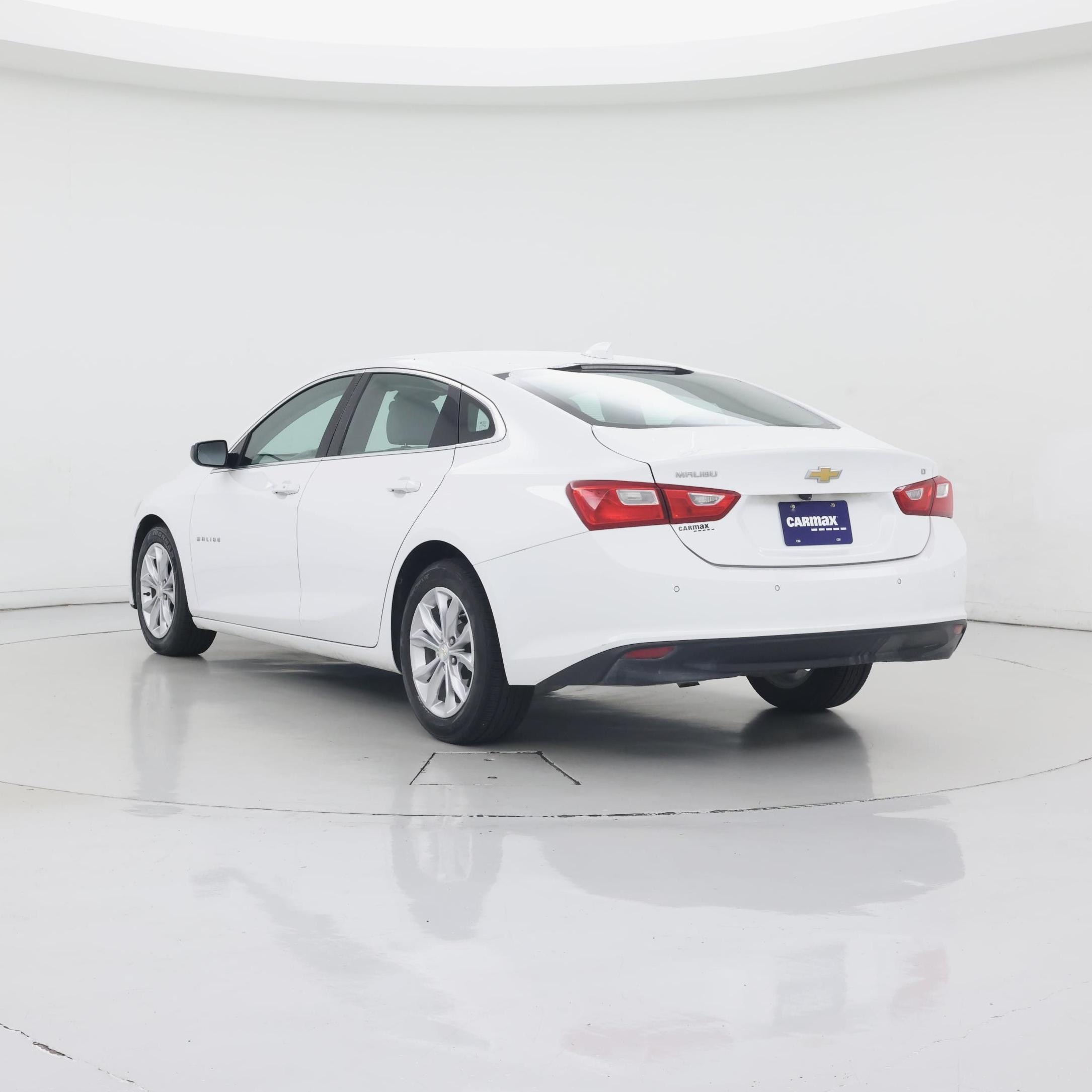 Thumbnail: 2024 Chevrolet Malibu - 2