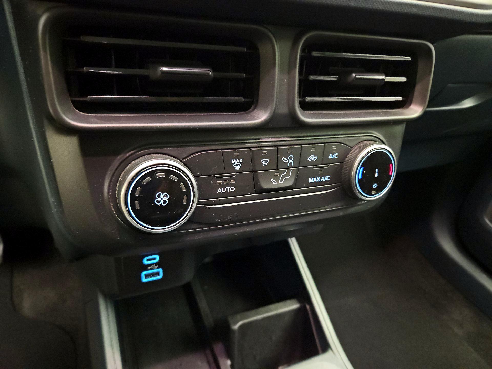 Thumbnail: 2022 Ford Maverick - 16