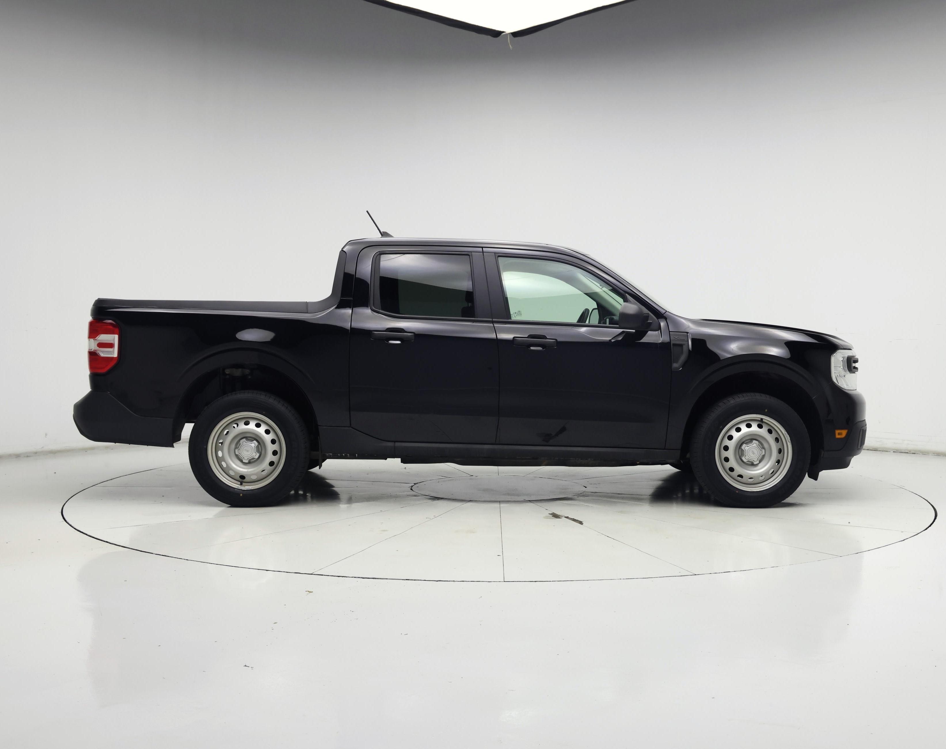 Thumbnail: 2022 Ford Maverick - 7