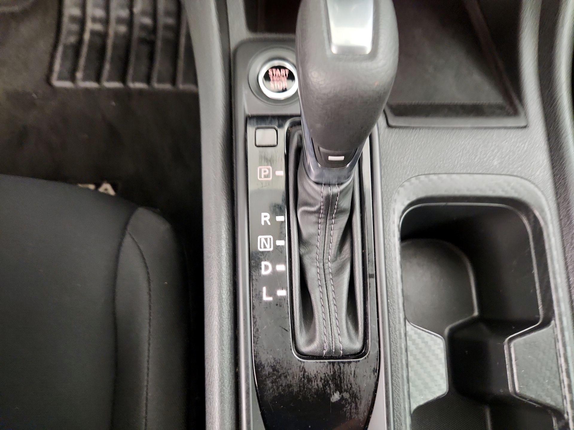 Thumbnail: 2024 Nissan Sentra - 17