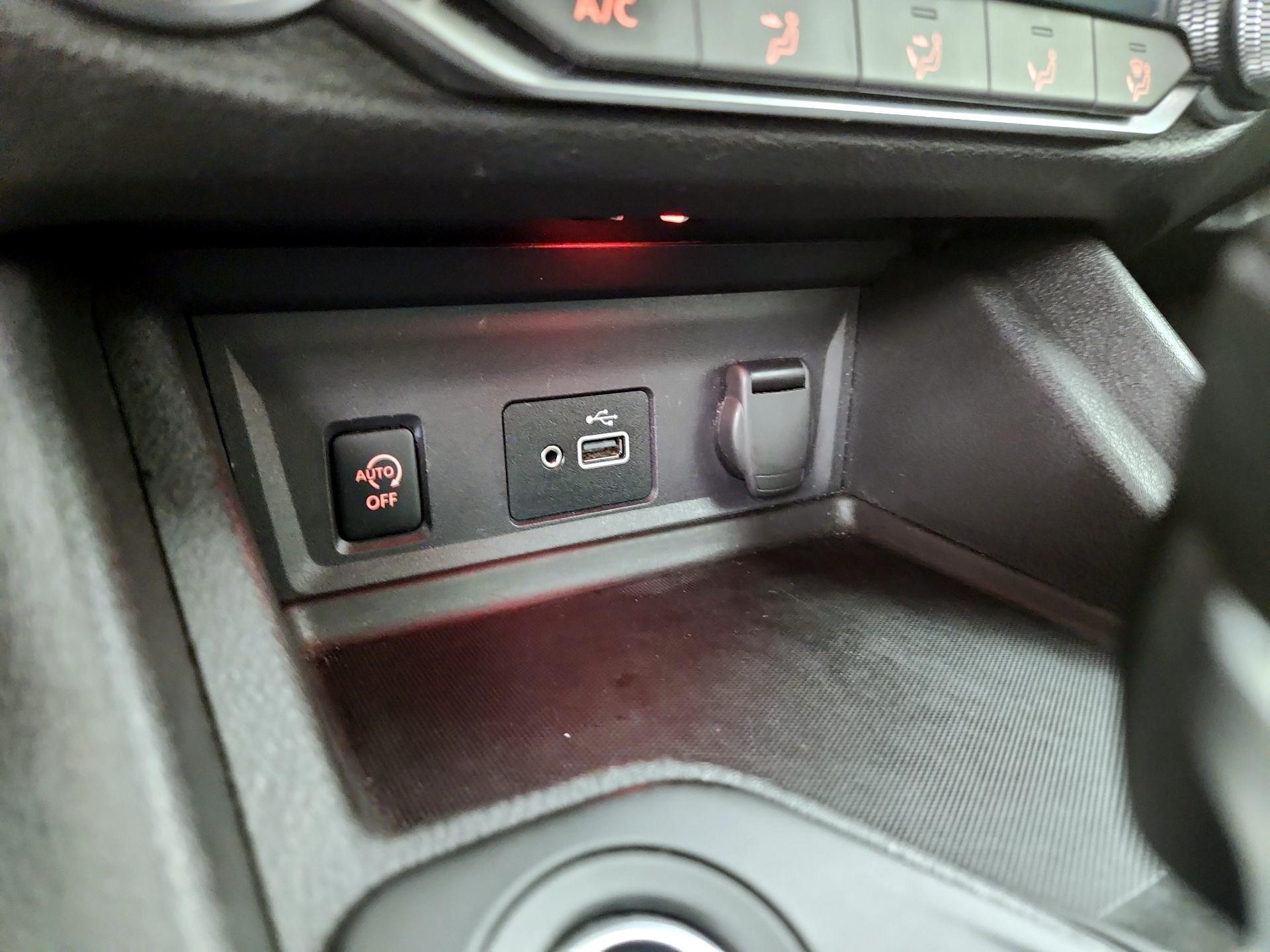 Thumbnail: 2024 Nissan Sentra - 18